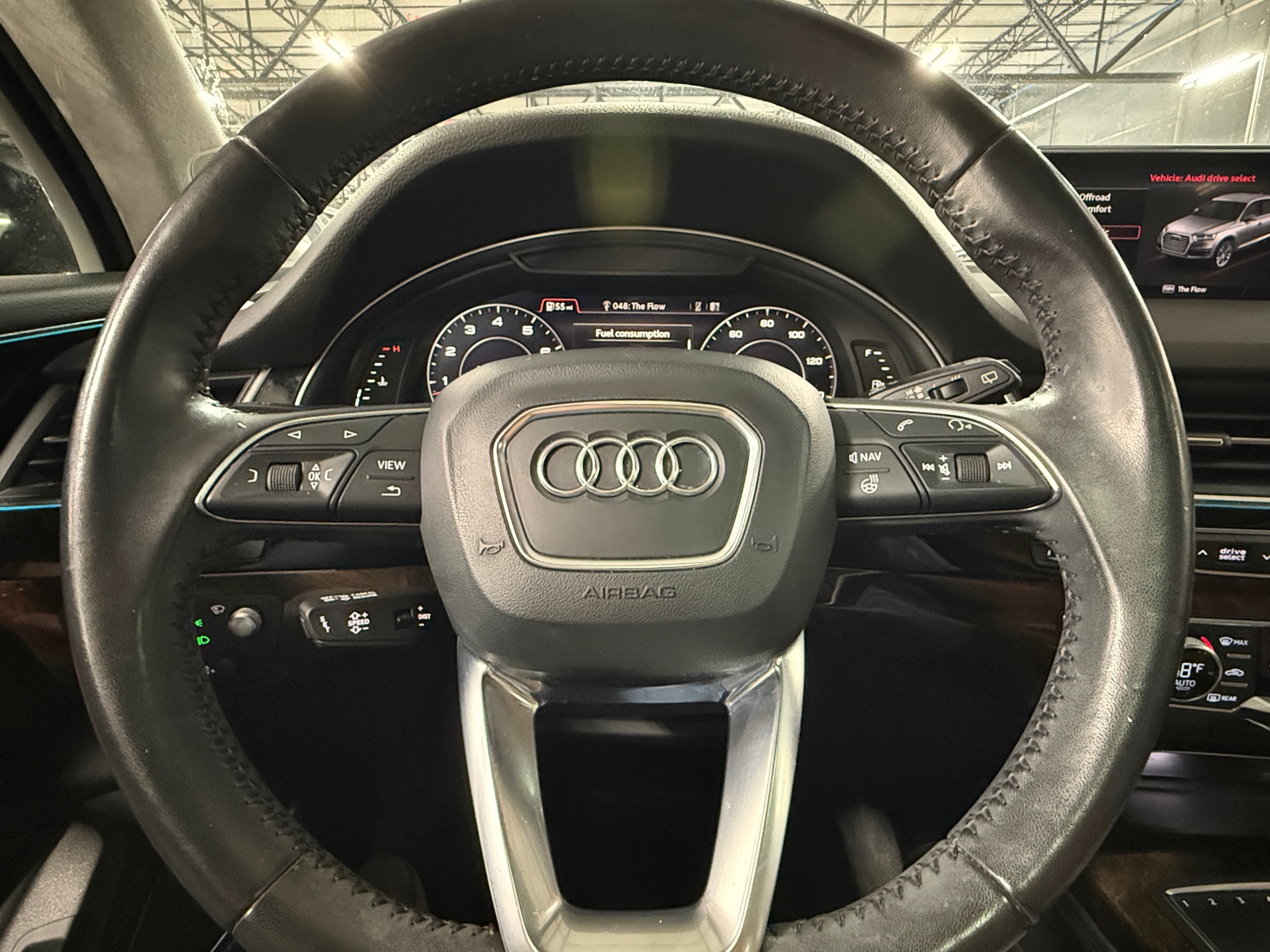 Thumbnail: 2017 Audi Q7 - 4