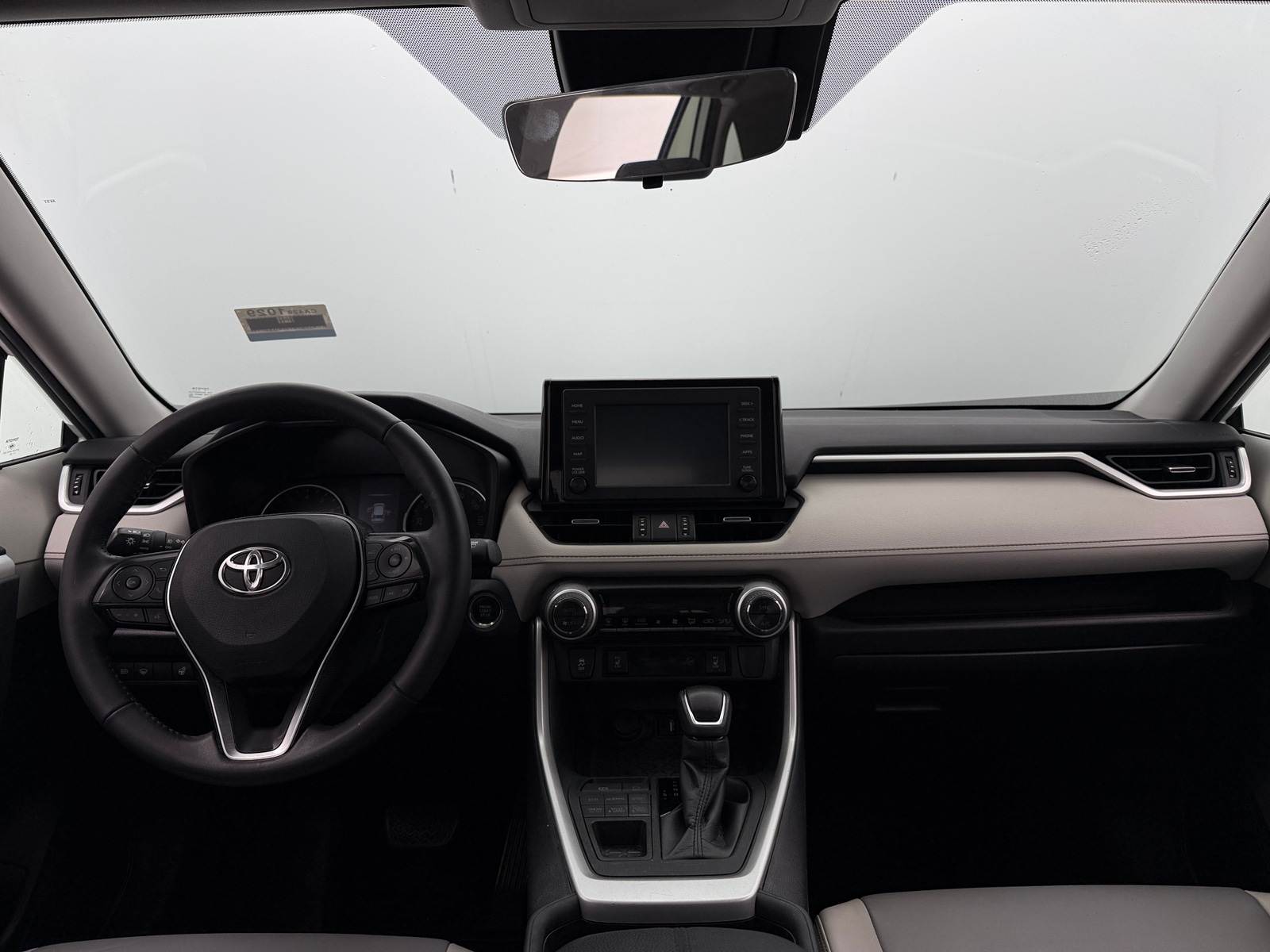 Thumbnail: 2019 Toyota RAV4 - 2