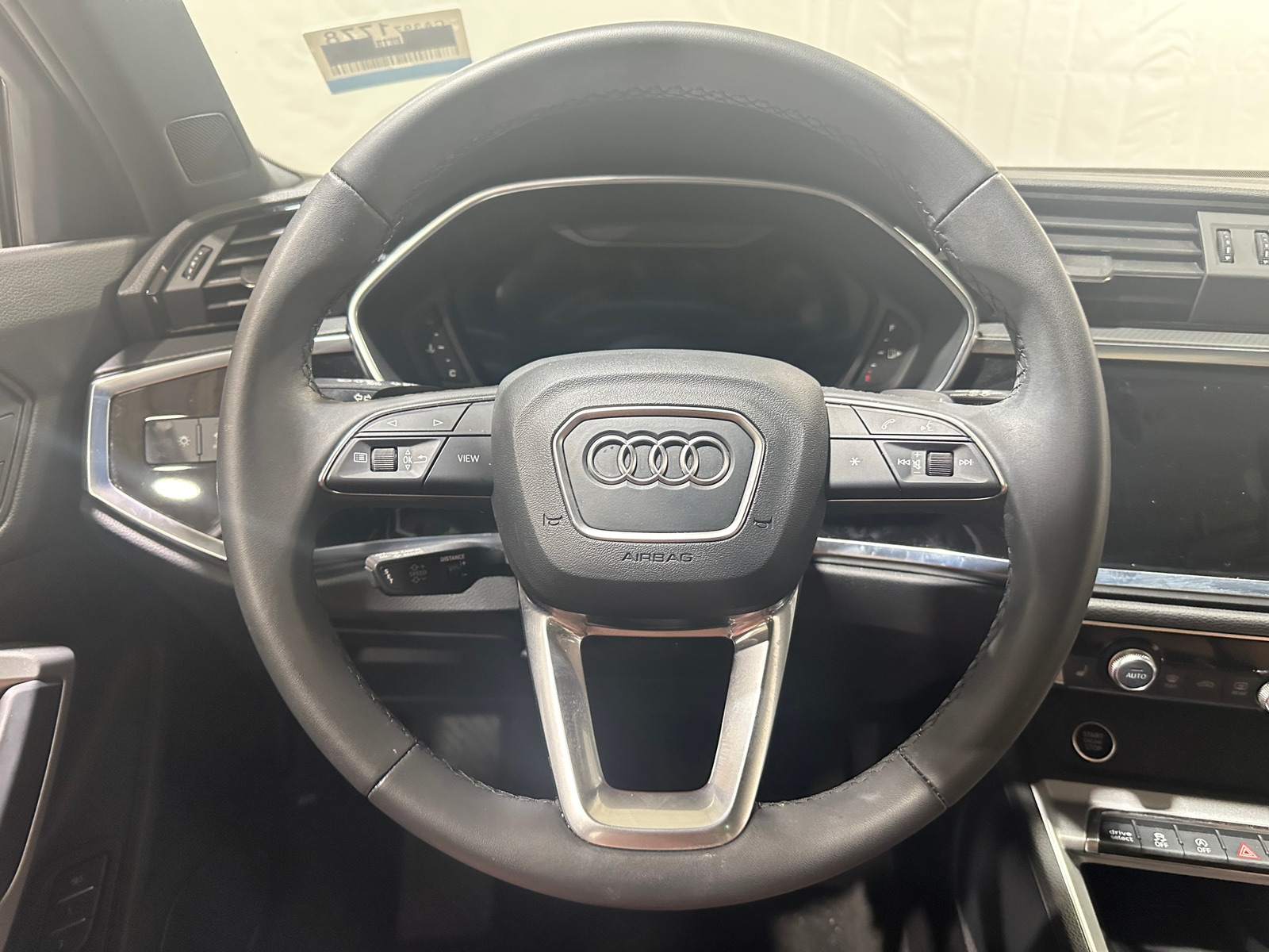 Thumbnail: 2024 Audi Q3 - 4