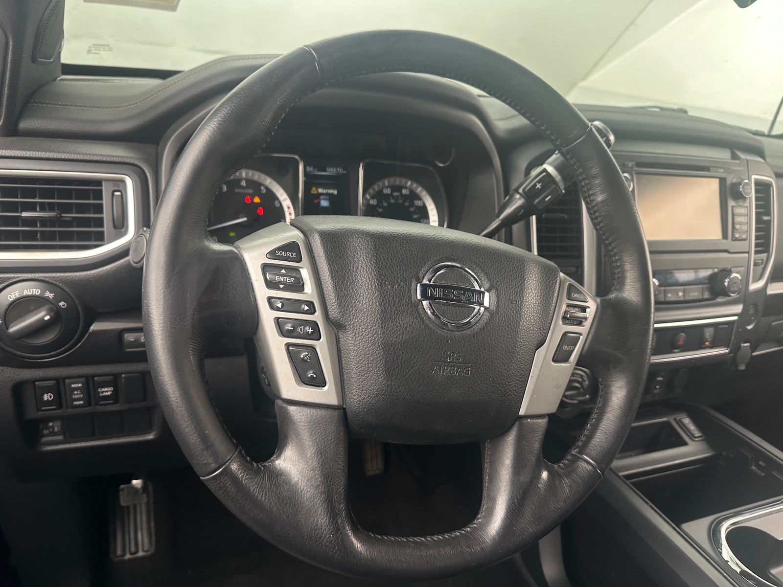 Thumbnail: 2018 Nissan Titan - 4