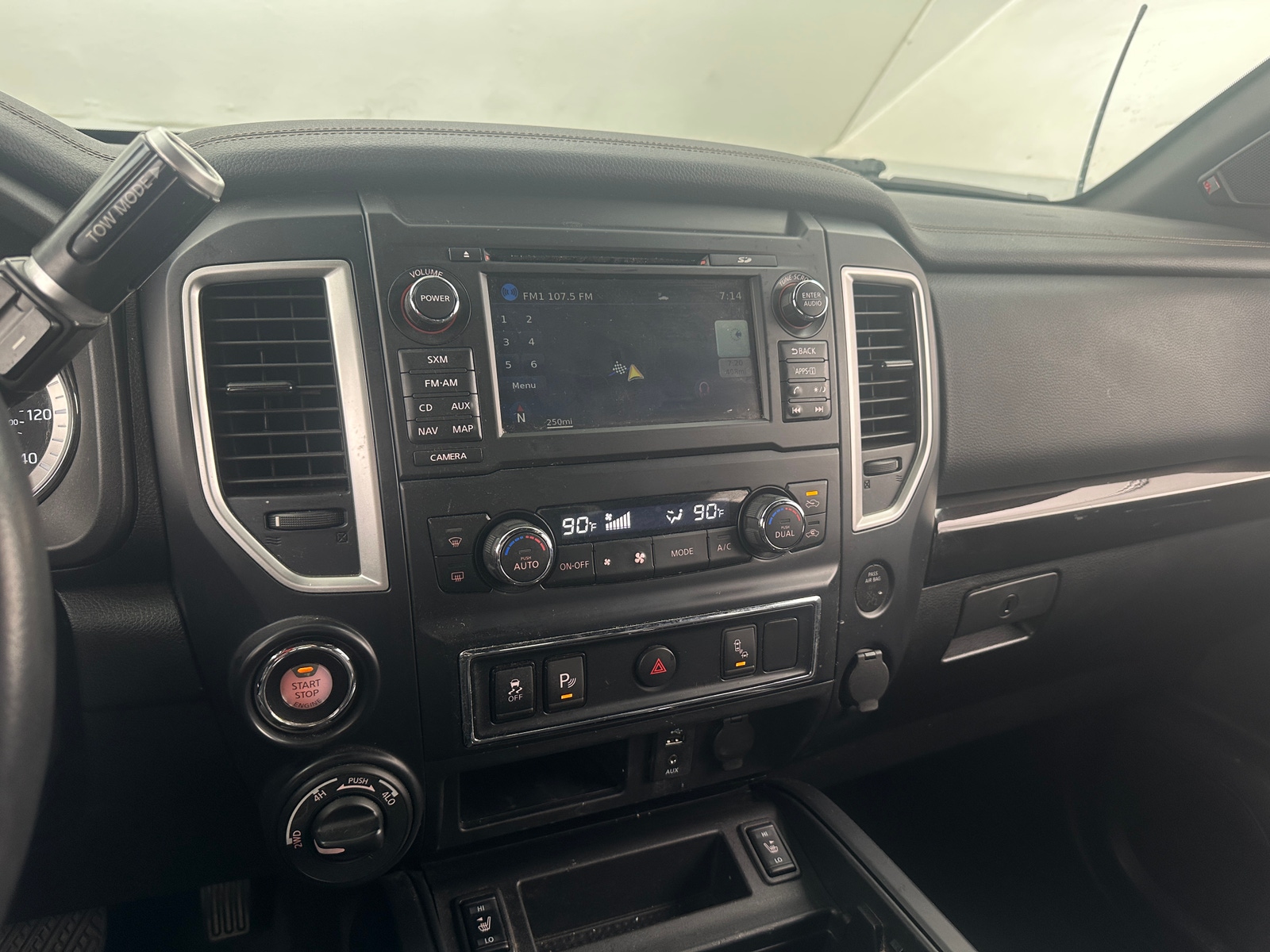 Thumbnail: 2018 Nissan Titan - 3