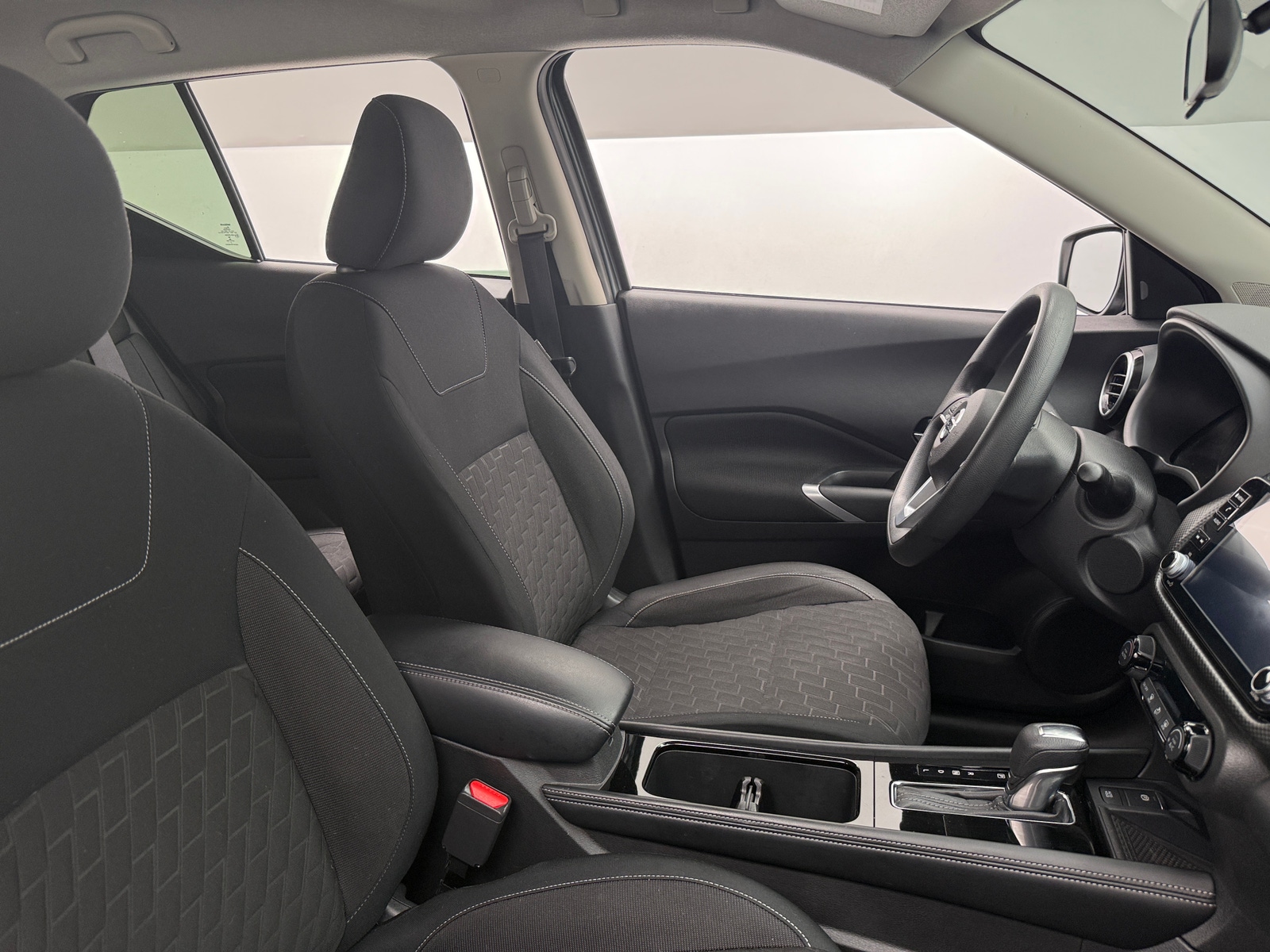 Thumbnail: 2021 Nissan Kicks - 2