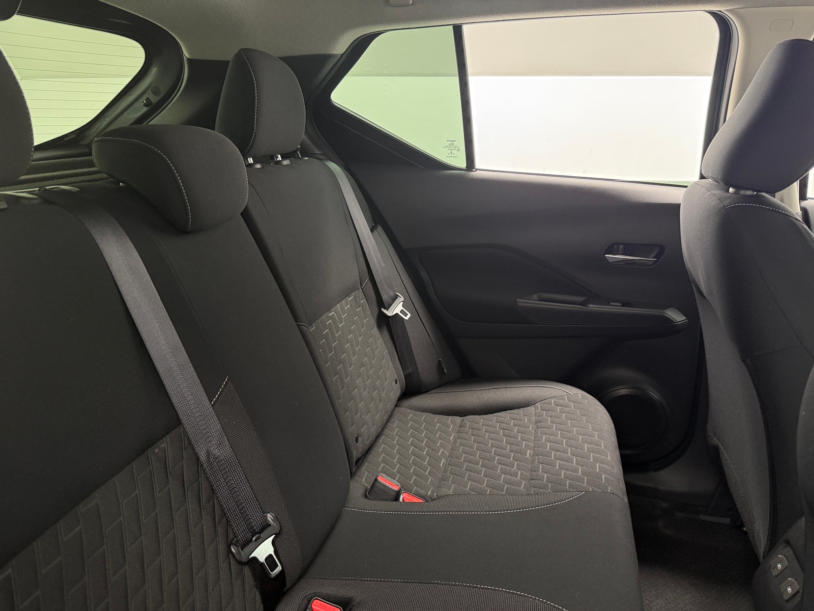 Thumbnail: 2021 Nissan Kicks - 6