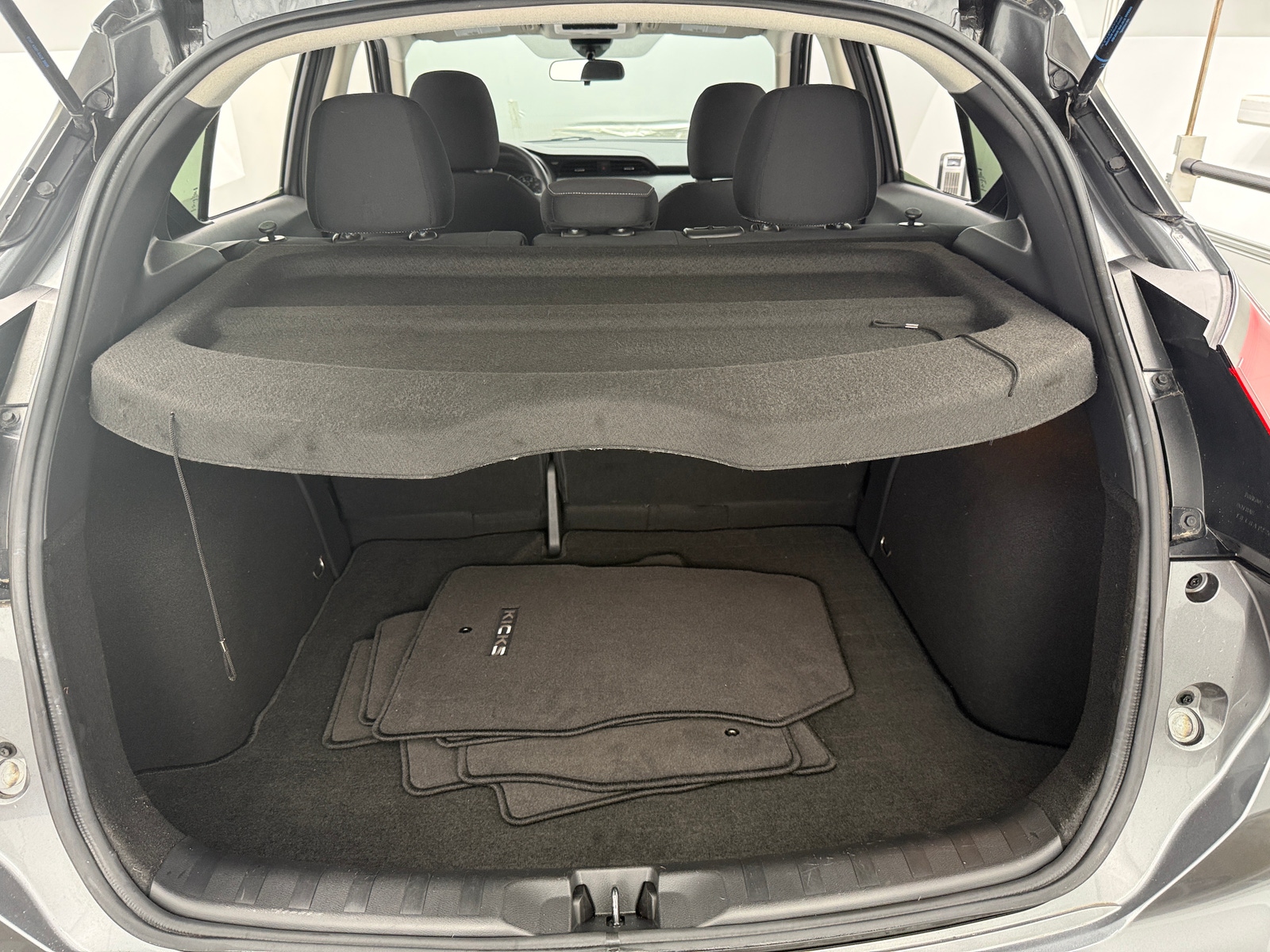 Thumbnail: 2021 Nissan Kicks - 7