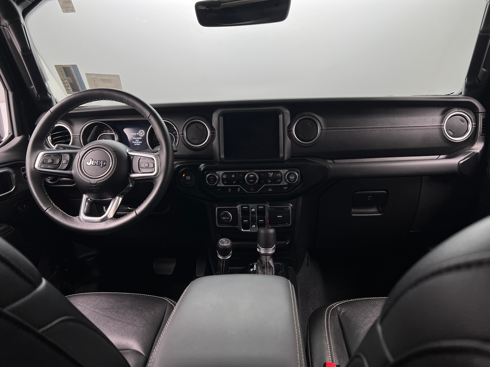 Thumbnail: 2023 Jeep Gladiator - 2