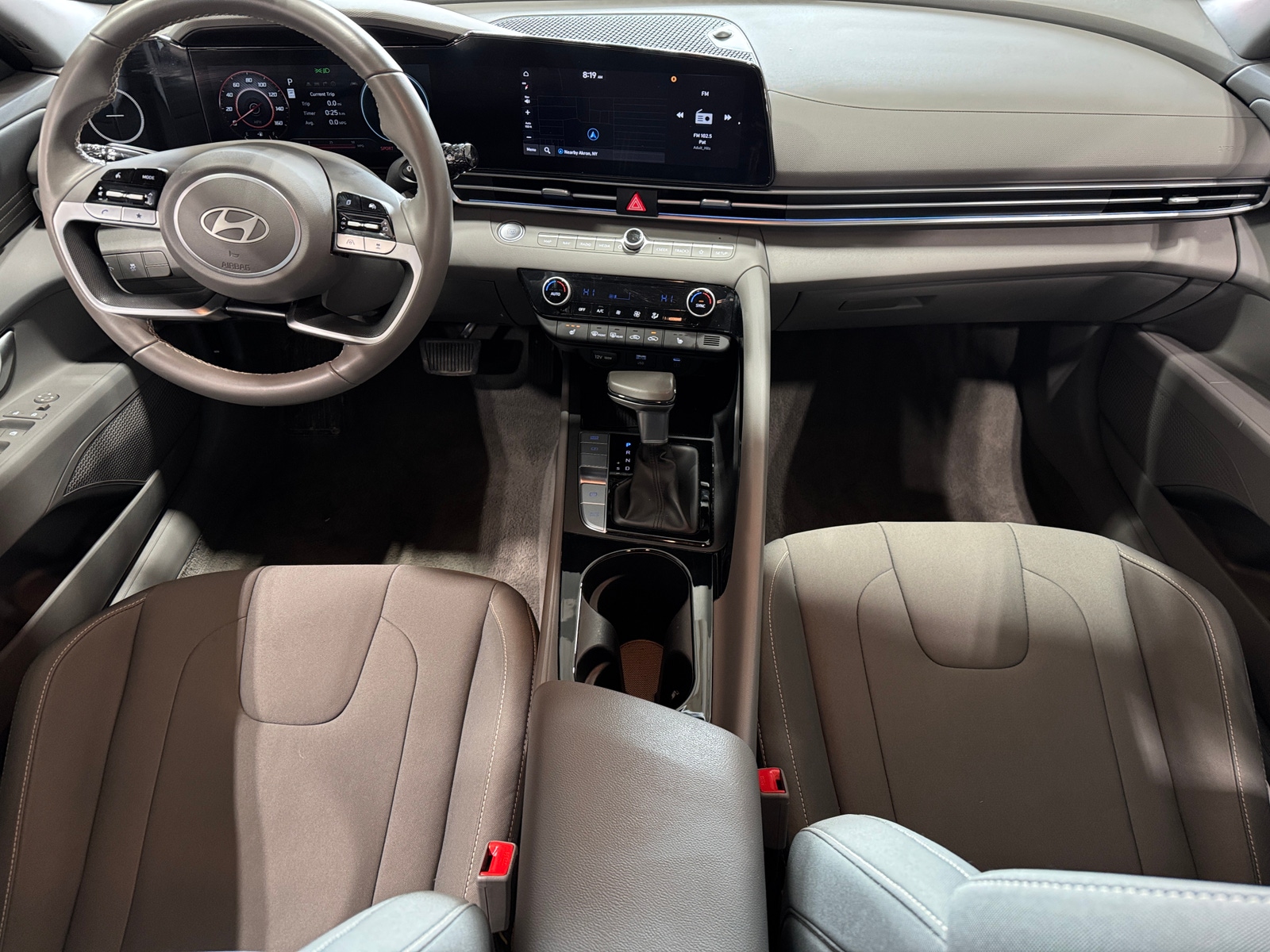 Thumbnail: 2025 Hyundai Elantra - 3