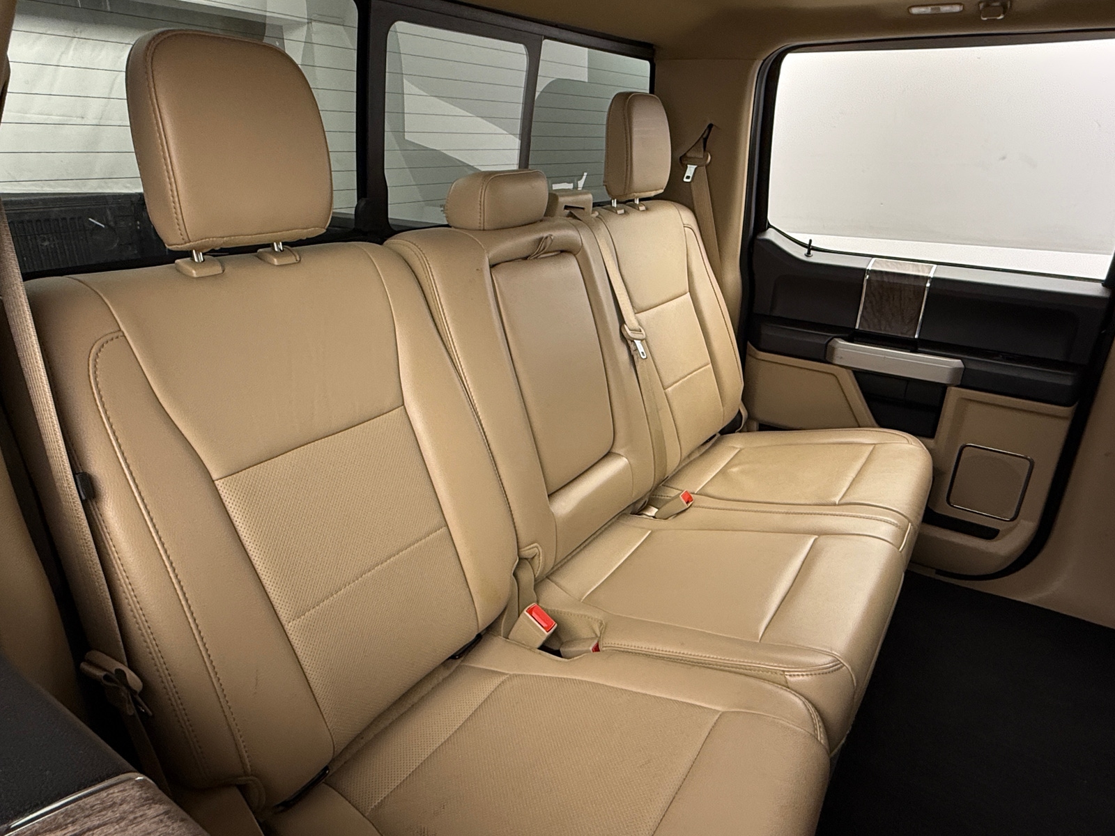 Thumbnail: 2019 Ford Econoline - 6