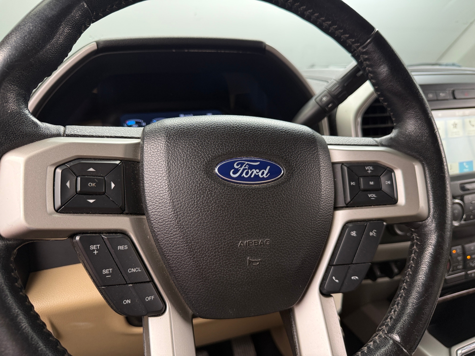 Thumbnail: 2019 Ford Econoline - 5