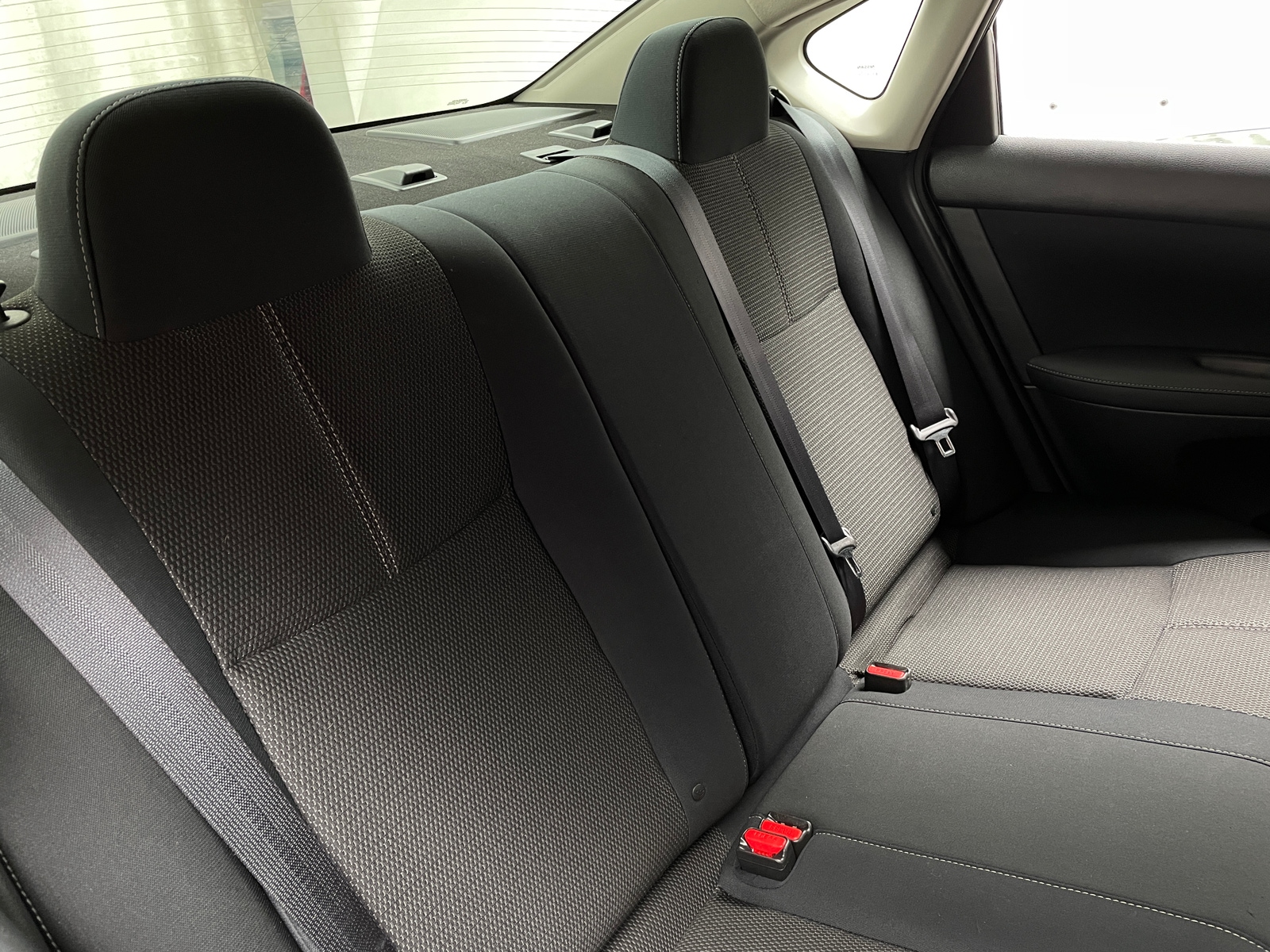 Thumbnail: 2017 Nissan Sentra - 6