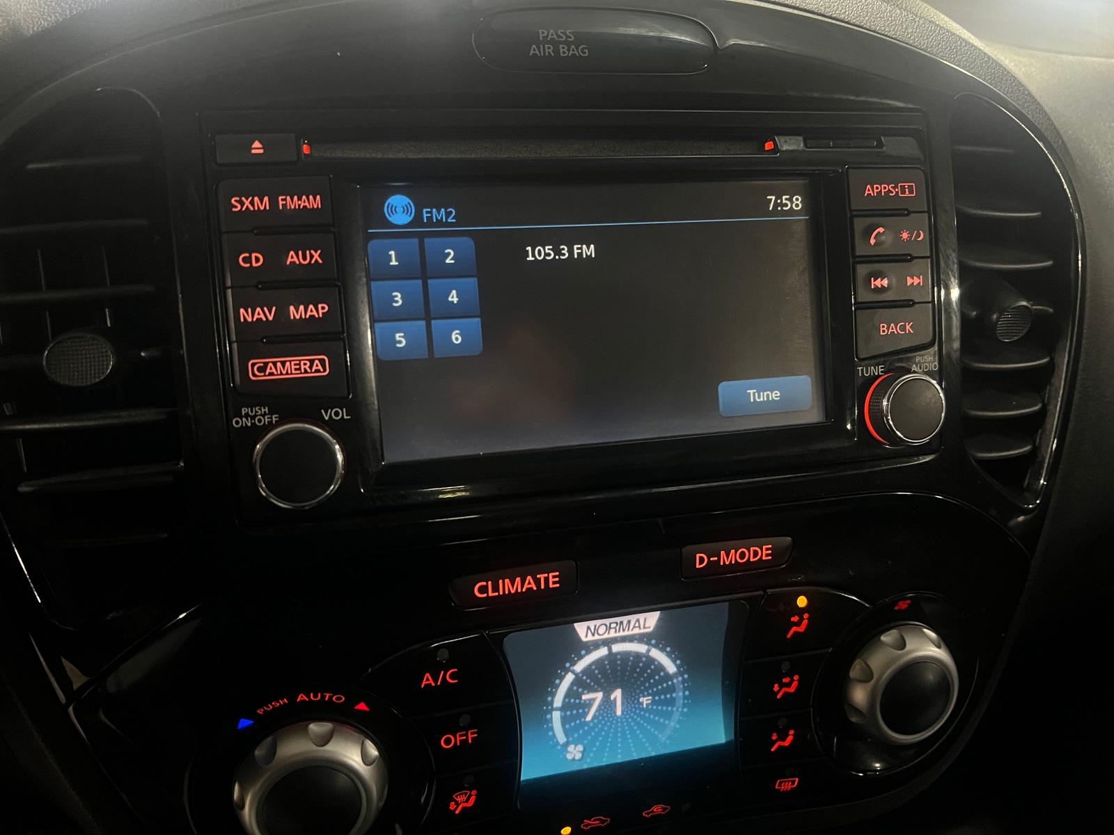 Thumbnail: 2016 Nissan Juke - 3