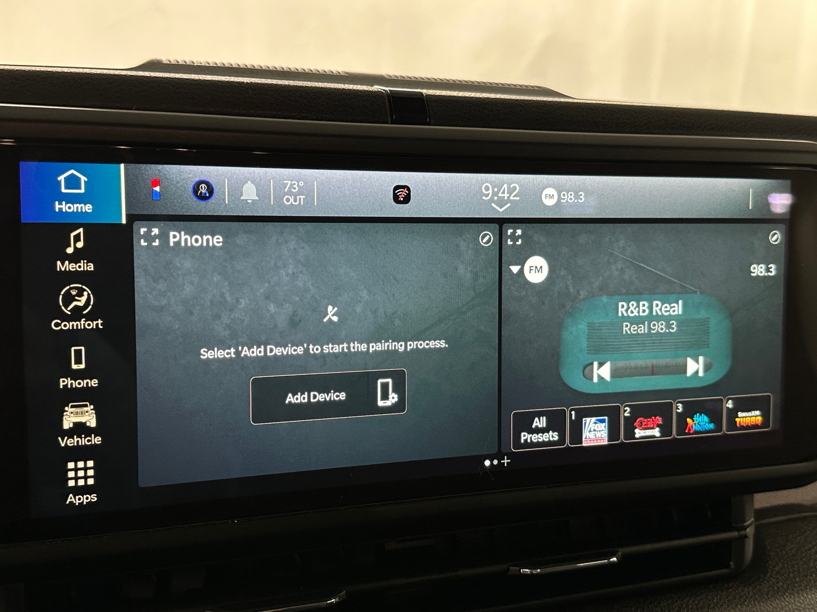 Thumbnail: 2024 Jeep Gladiator - 4