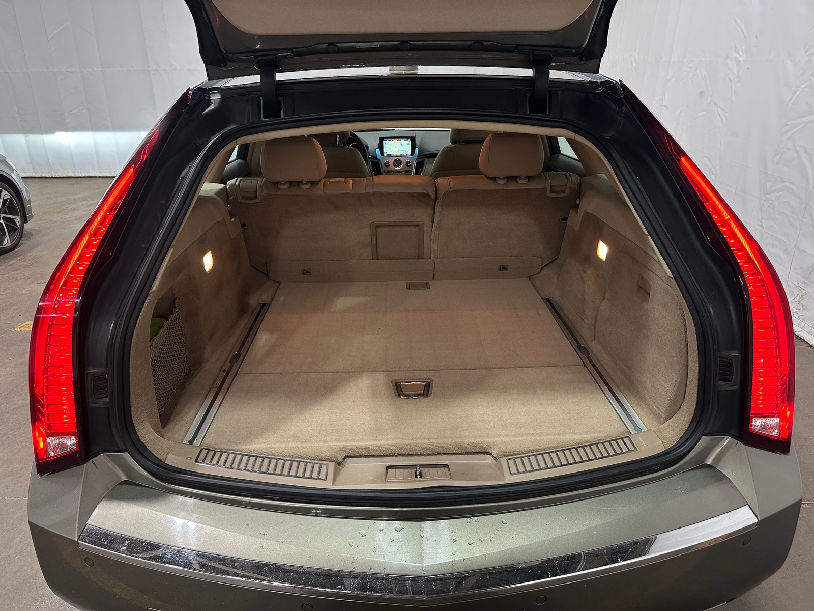 Thumbnail: 2010 Cadillac CTS - 6