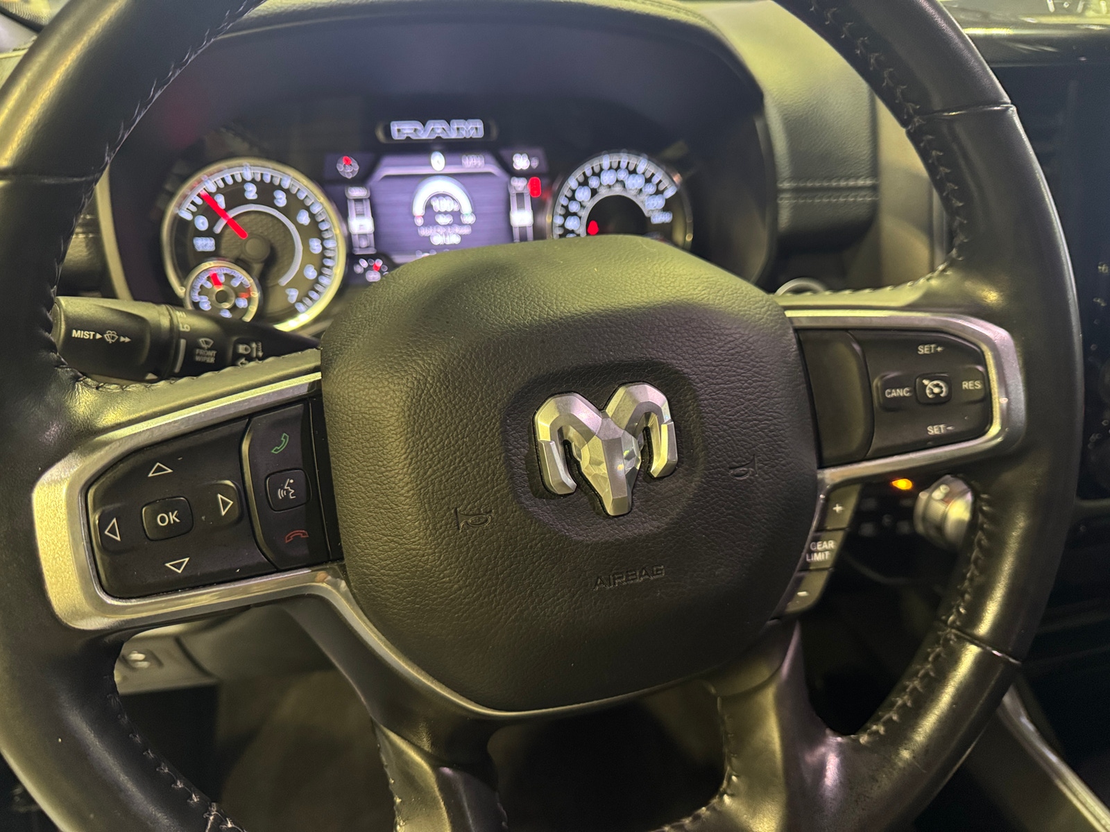 Thumbnail: 2022 RAM 1500 - 4