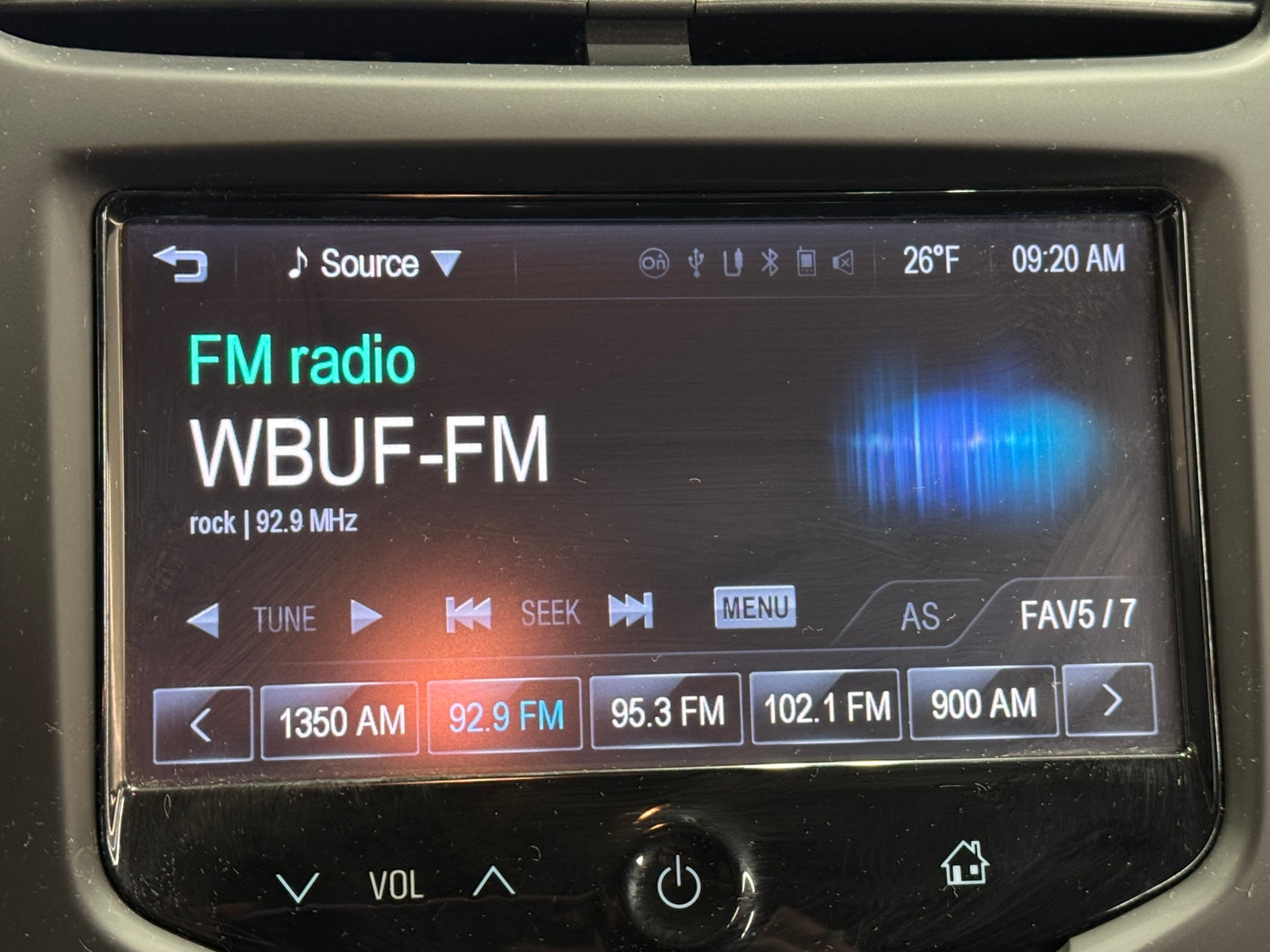 Thumbnail: 2016 Chevrolet Trax - 4