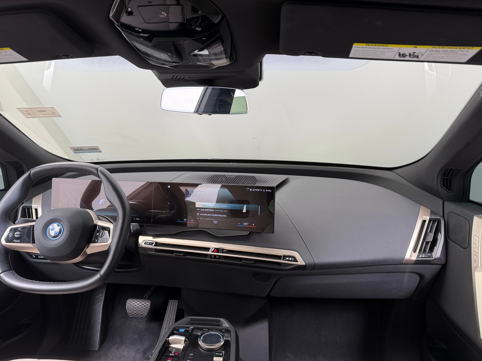 Thumbnail: 2023 BMW iX - 2