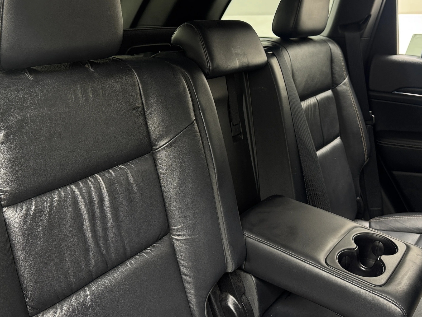 Thumbnail: 2015 Jeep Grand Cherokee - 5