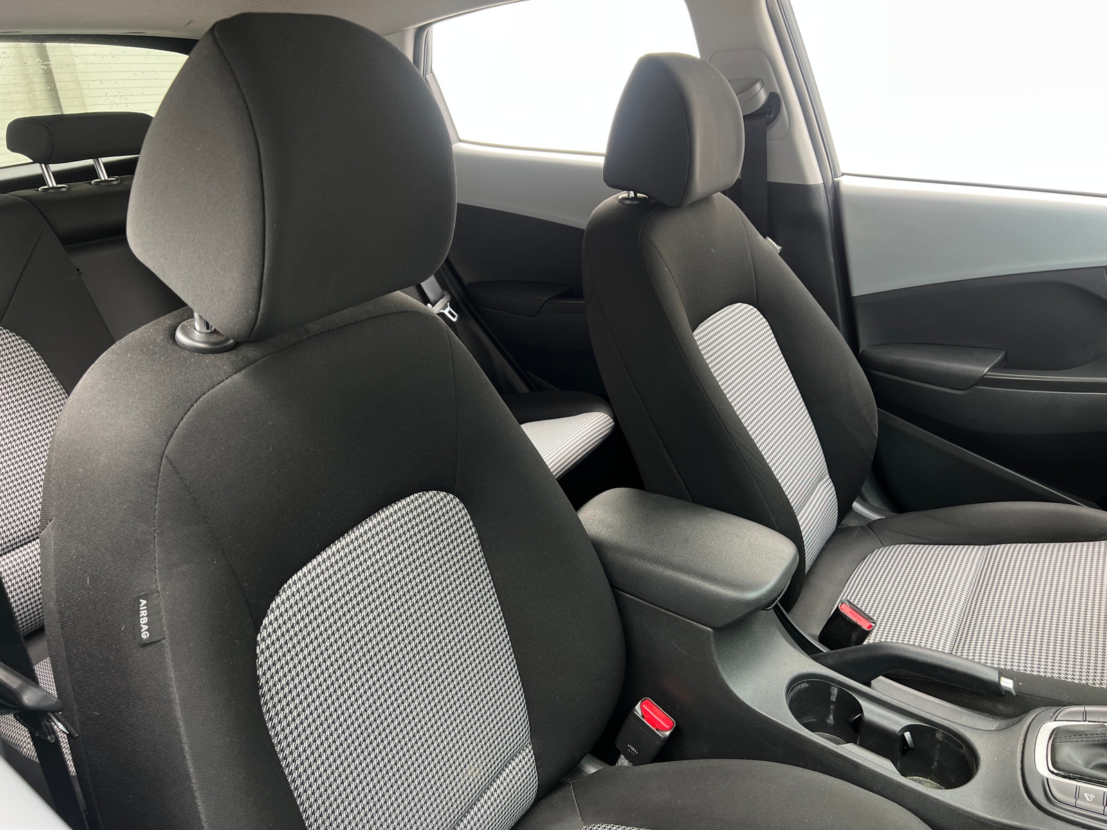 Thumbnail: 2021 Hyundai Kona - 2