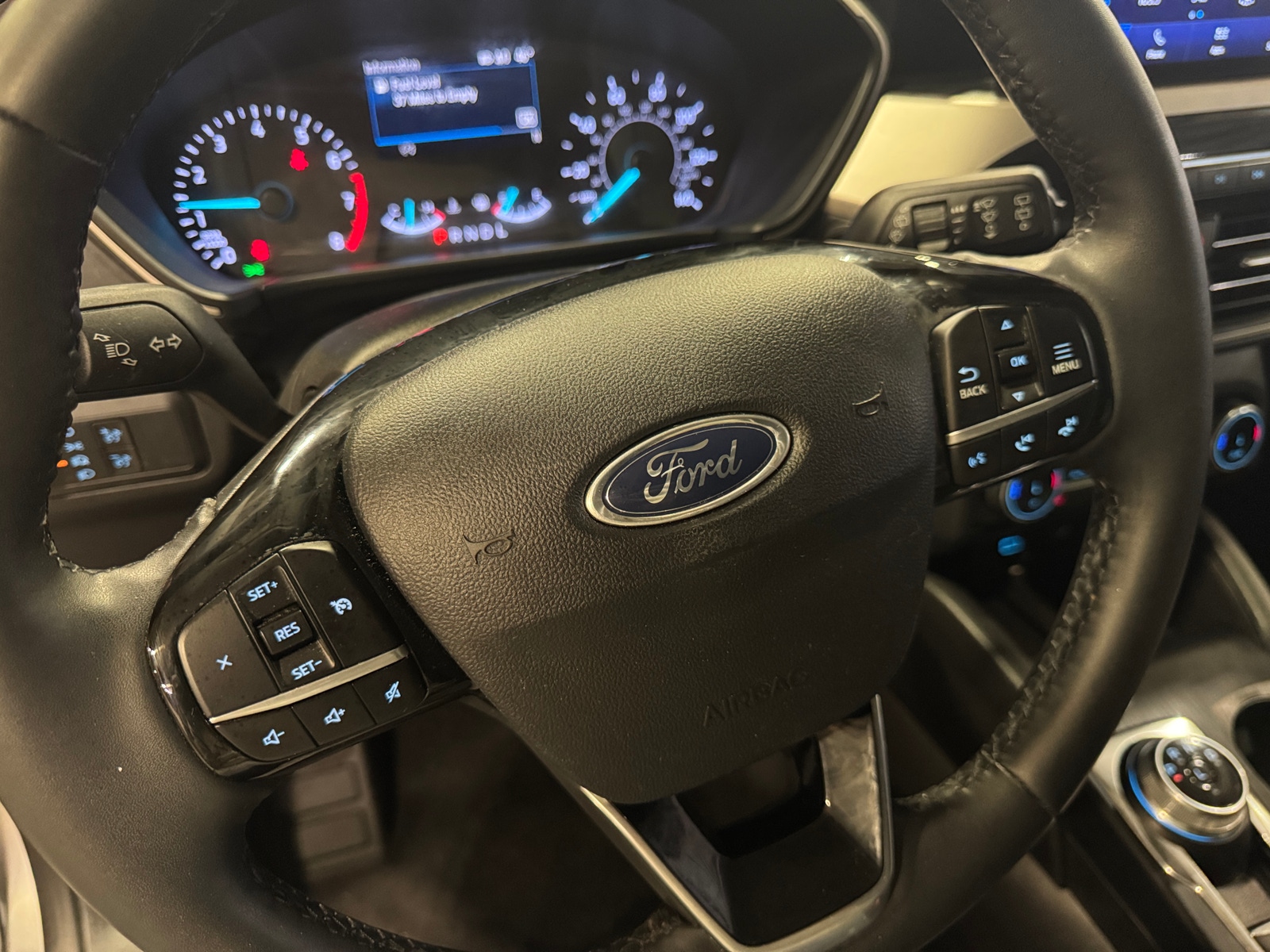 Thumbnail: 2022 Ford Escape - 5