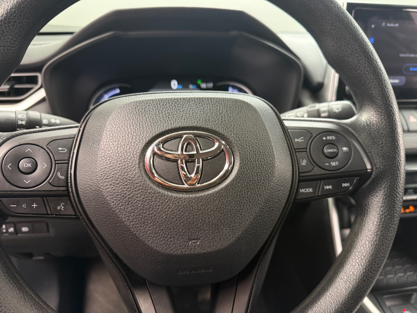 Thumbnail: 2023 Toyota RAV4 - 5