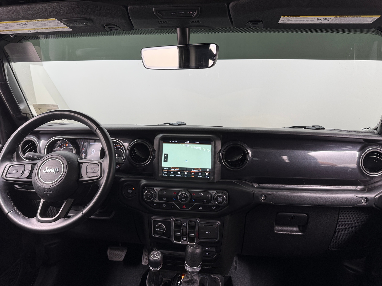 Thumbnail: 2022 Jeep Gladiator - 3