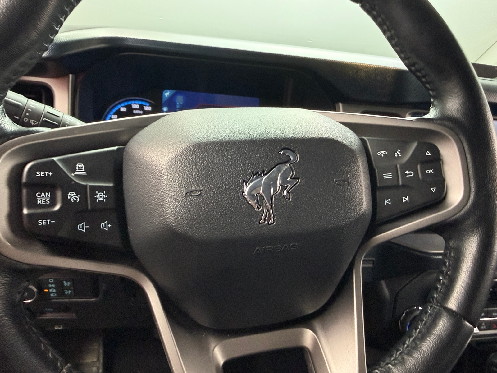 Thumbnail: 2021 Ford Bronco - 4