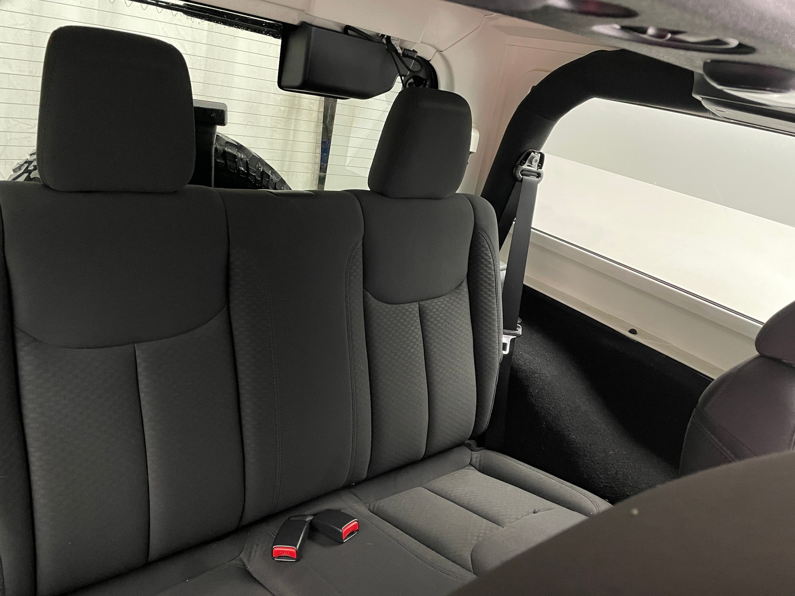 Thumbnail: 2016 Jeep Wrangler - 6