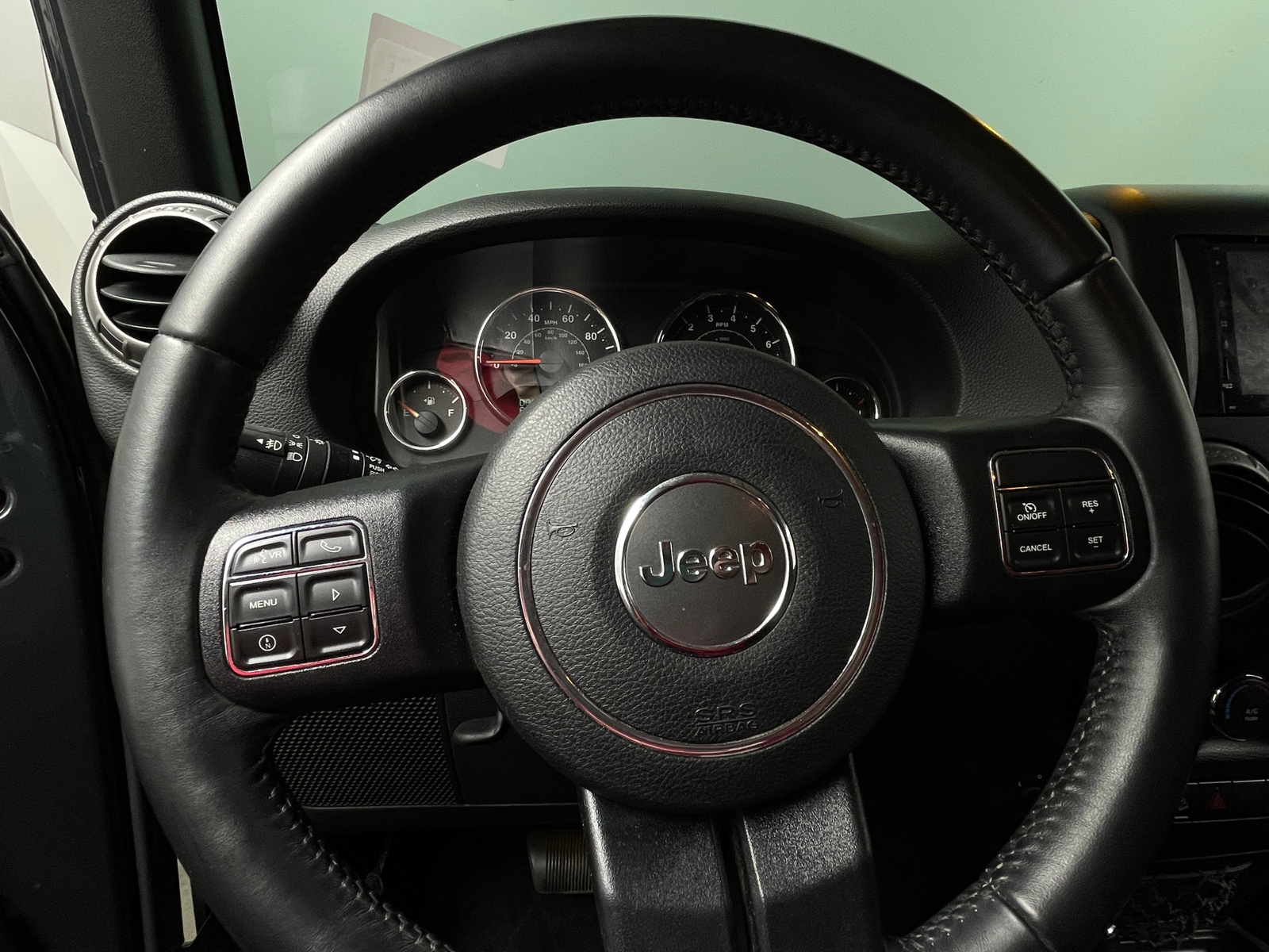 Thumbnail: 2016 Jeep Wrangler - 5