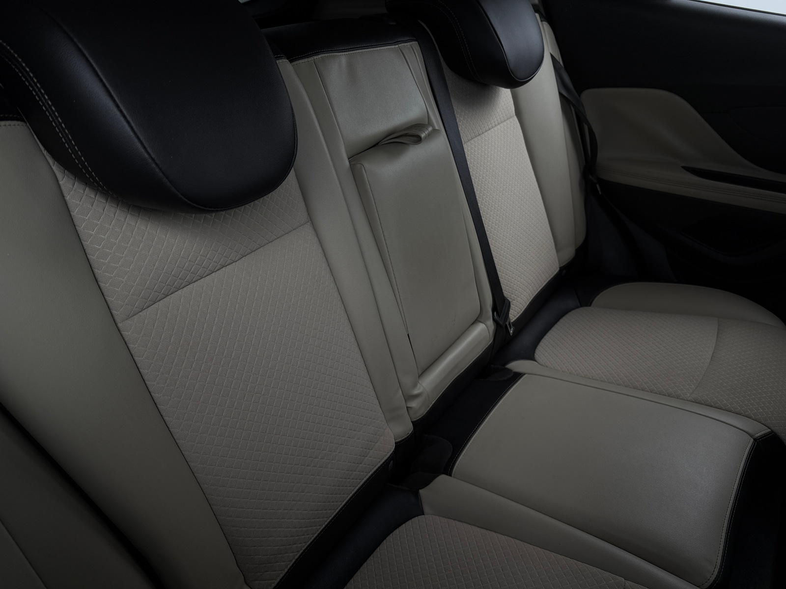 Thumbnail: 2020 Buick Encore - 6