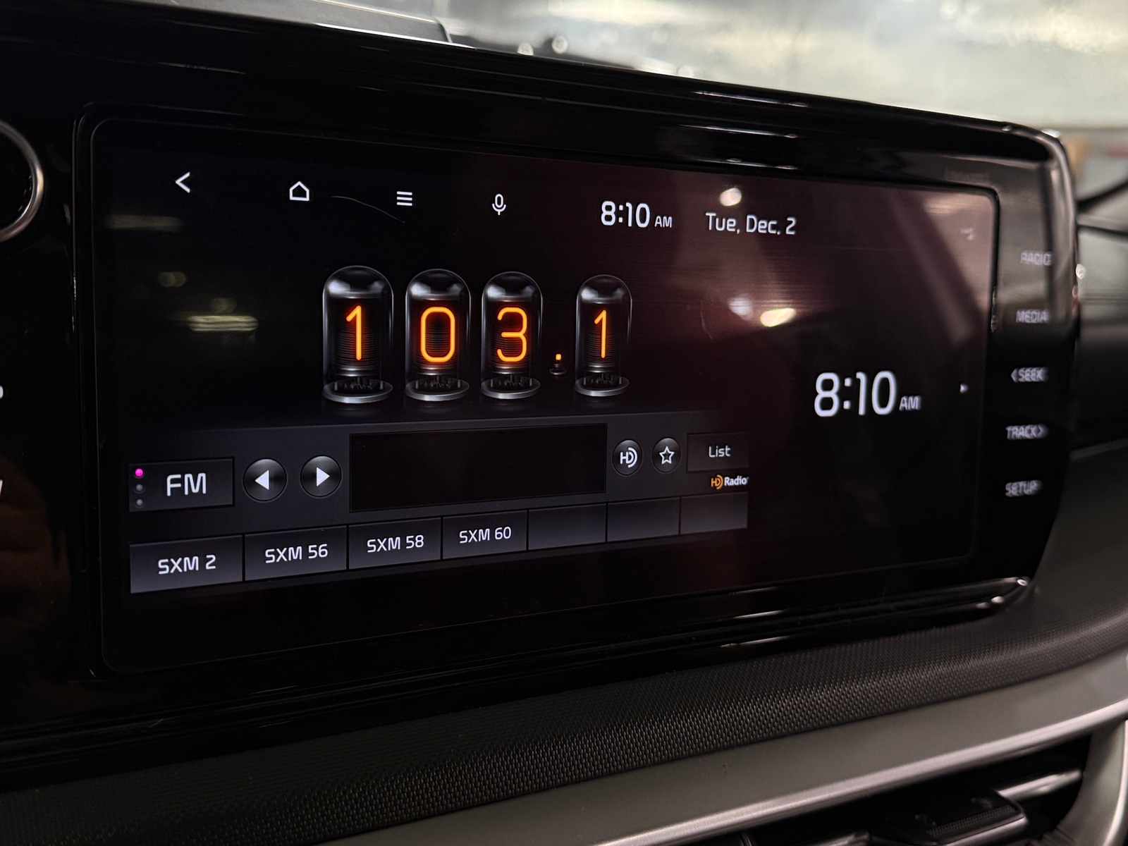 Thumbnail: 2022 Kia K5 - 3