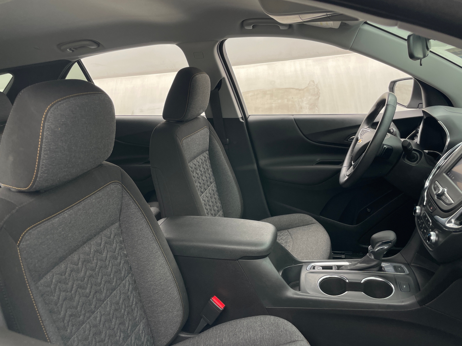 Thumbnail: 2022 Chevrolet Equinox - 2