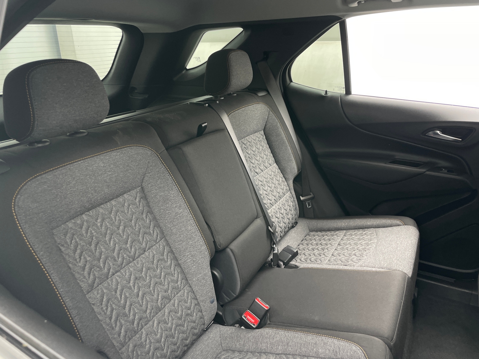 Thumbnail: 2022 Chevrolet Equinox - 6