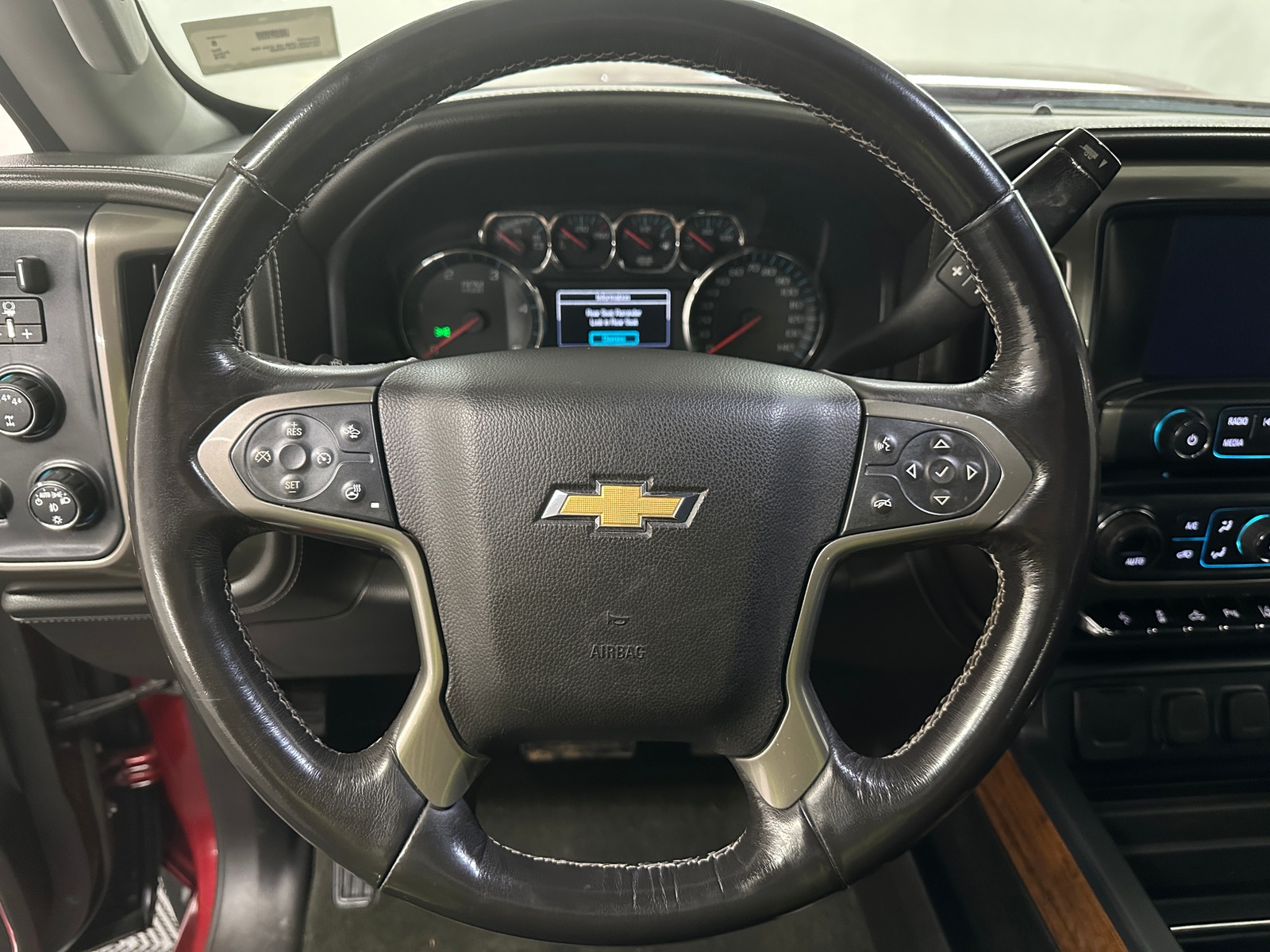 Thumbnail: 2018 Chevrolet Silverado 2500 - 4