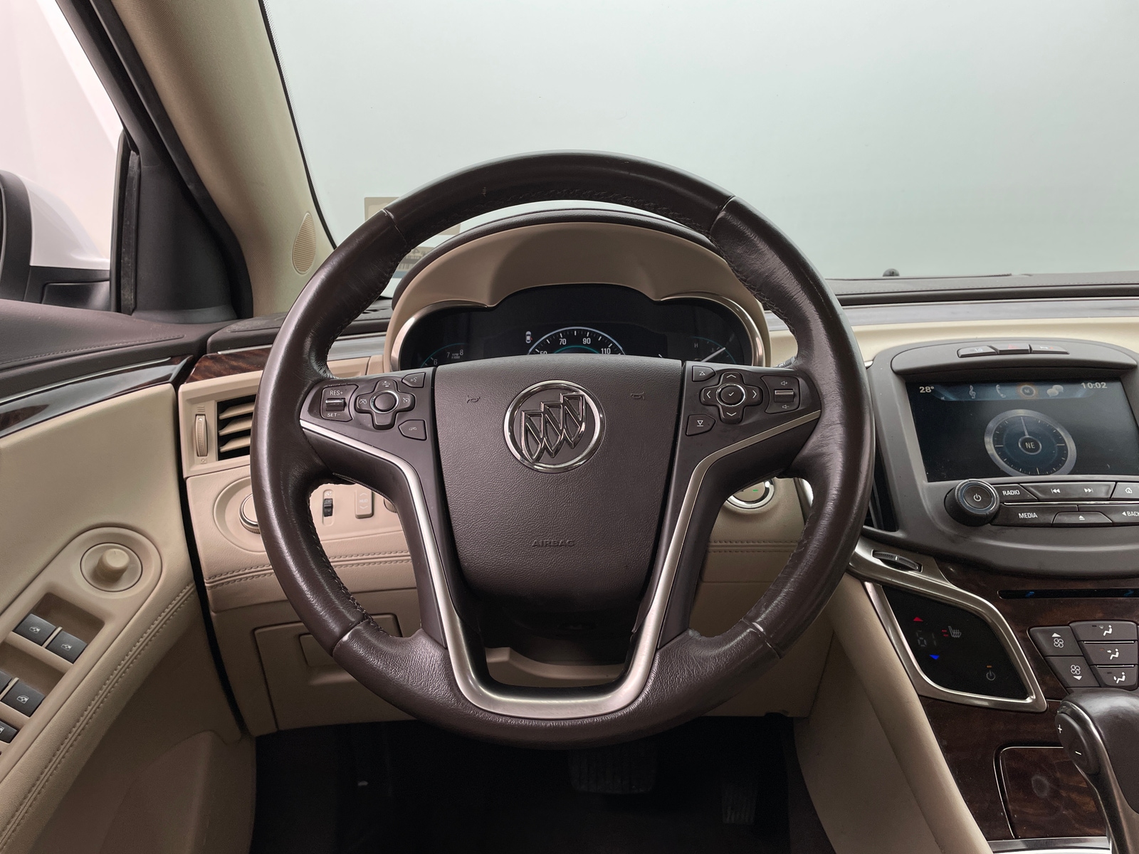 Thumbnail: 2016 Buick LaCrosse - 4