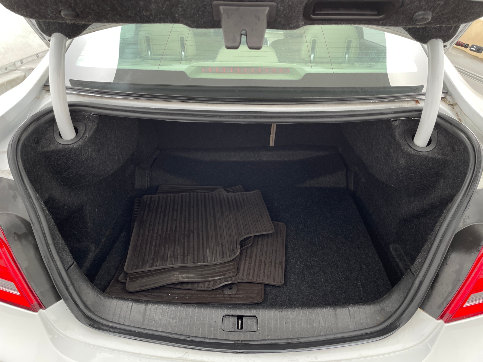 Thumbnail: 2016 Buick LaCrosse - 6