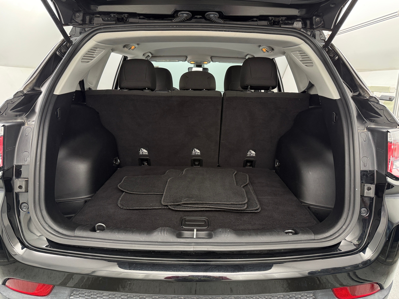 Thumbnail: 2018 Jeep Compass - 7