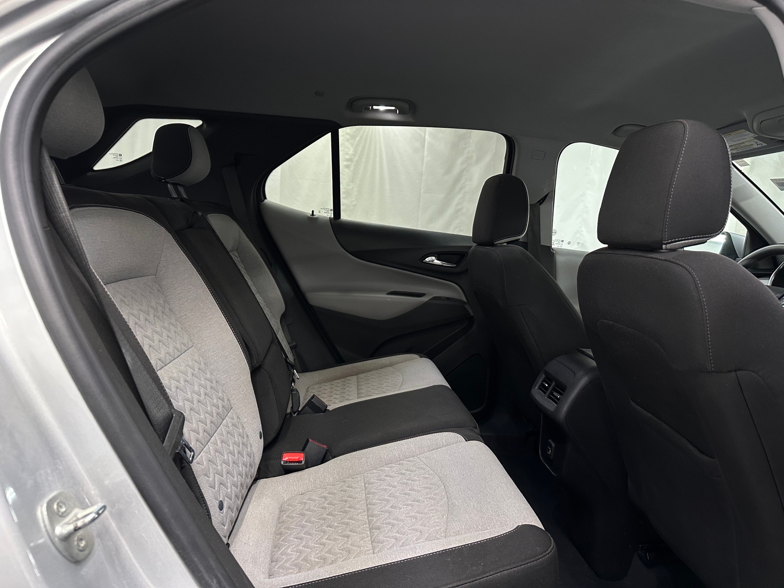 Thumbnail: 2022 Chevrolet Equinox - 6