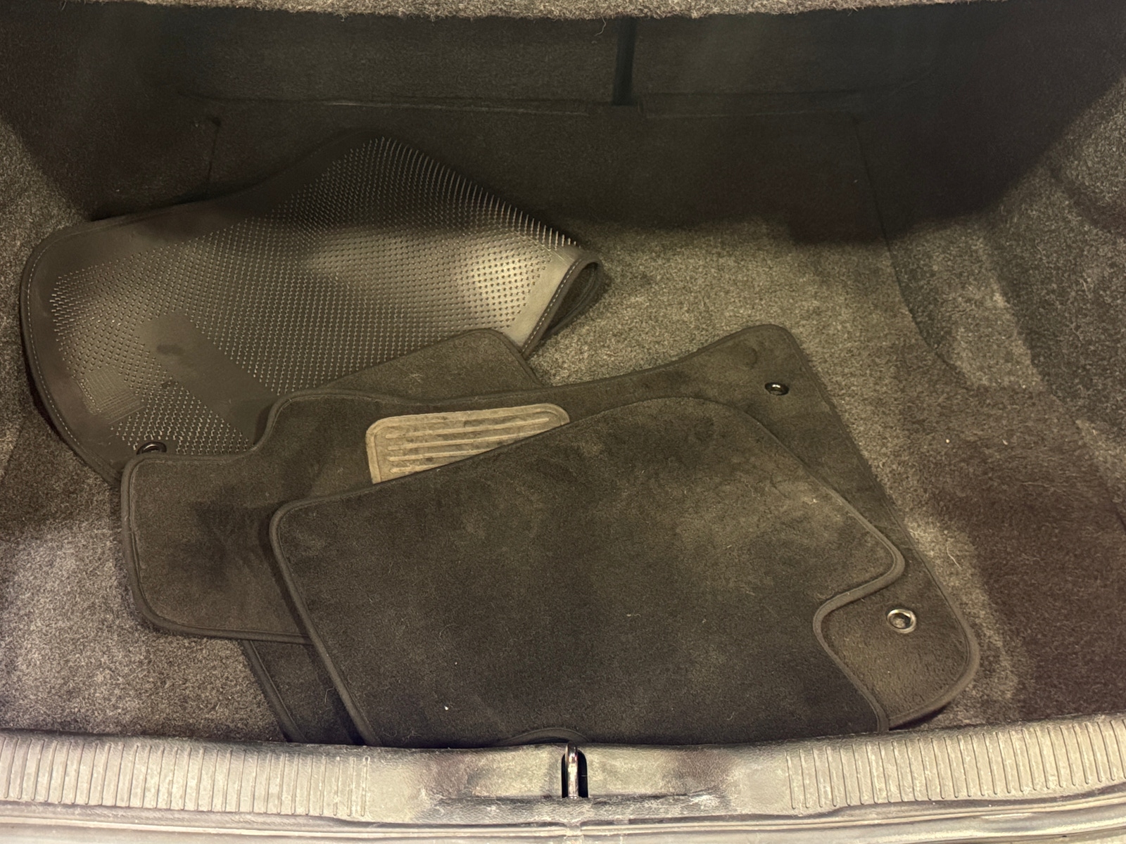 Thumbnail: 2018 Dodge Charger - 6