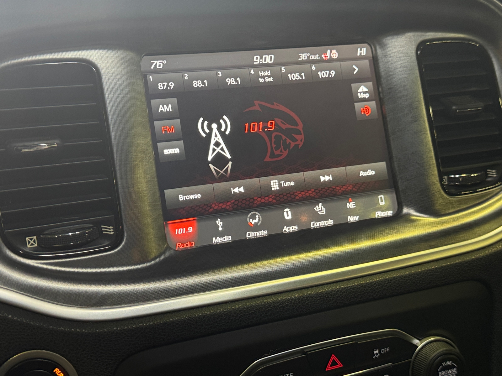 Thumbnail: 2018 Dodge Charger - 3