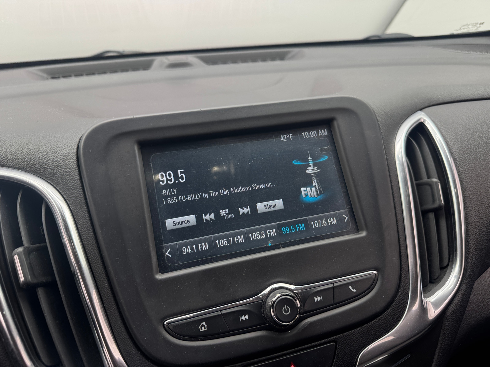 Thumbnail: 2018 Chevrolet Equinox - 4