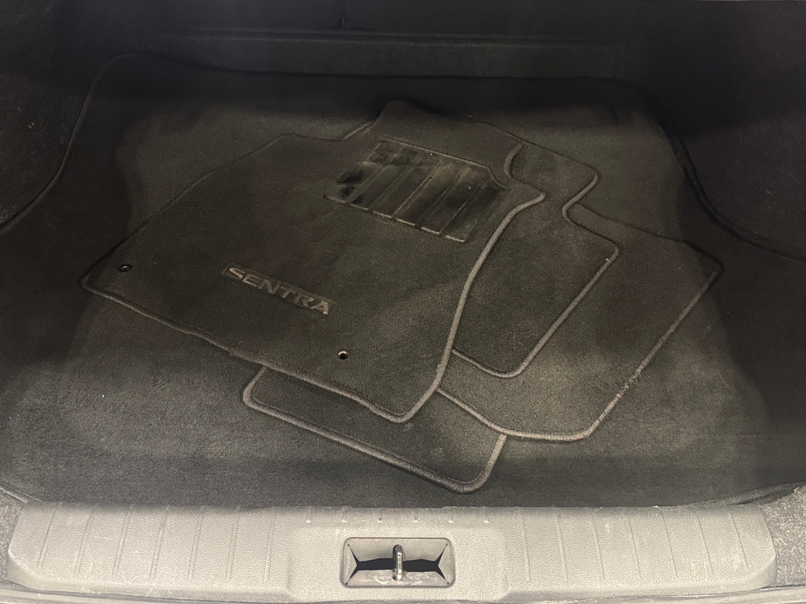 Thumbnail: 2020 Nissan Sentra - 7