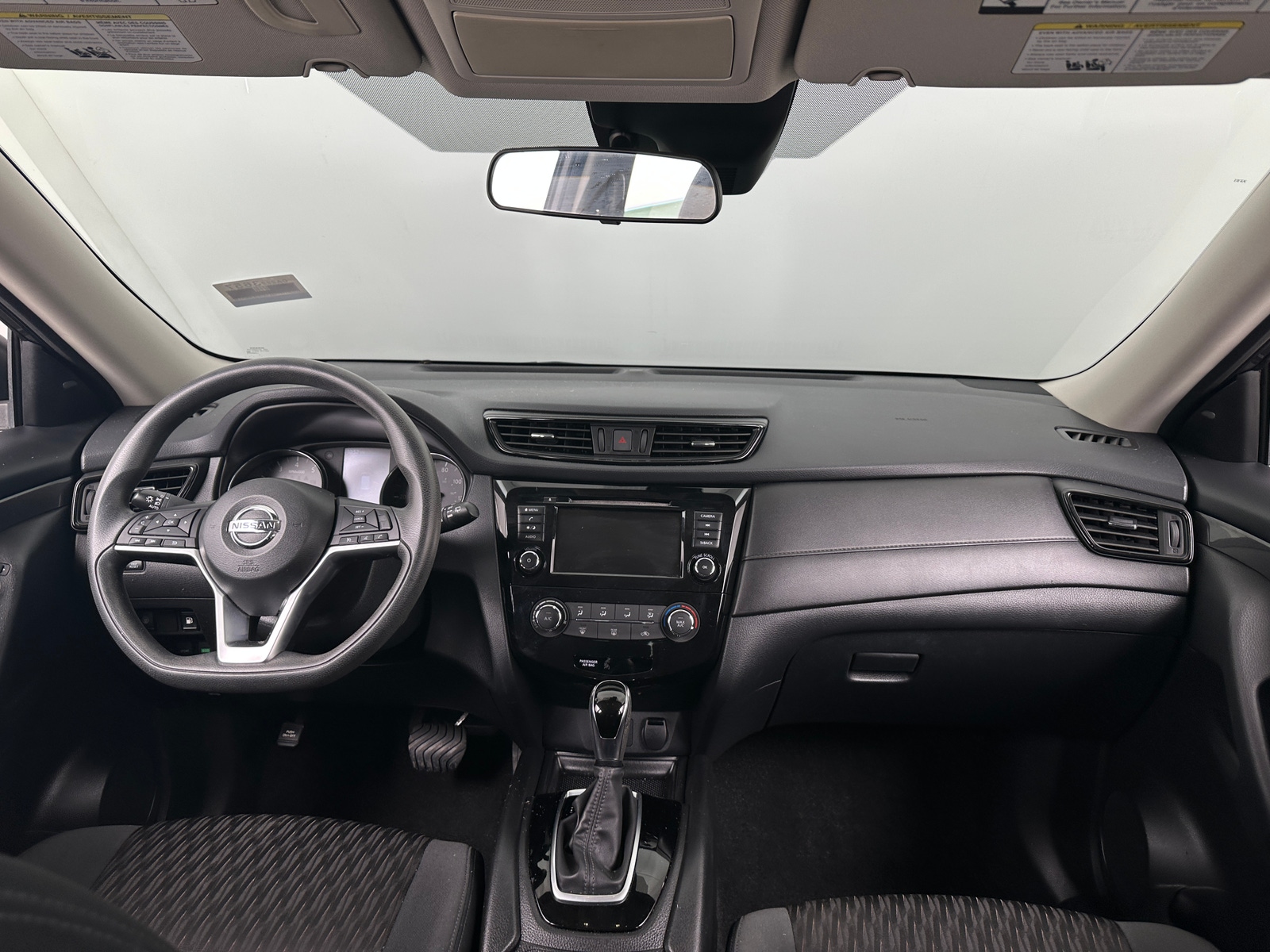 Thumbnail: 2019 Nissan Rogue - 3