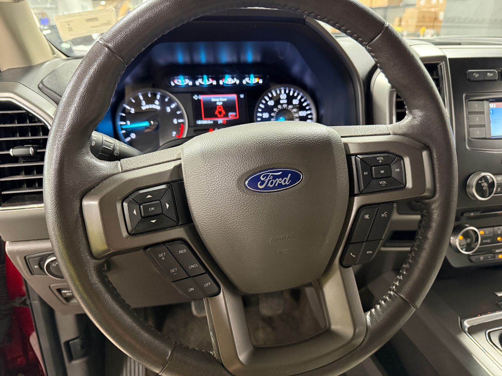 Thumbnail: 2018 Ford Expedition - 5