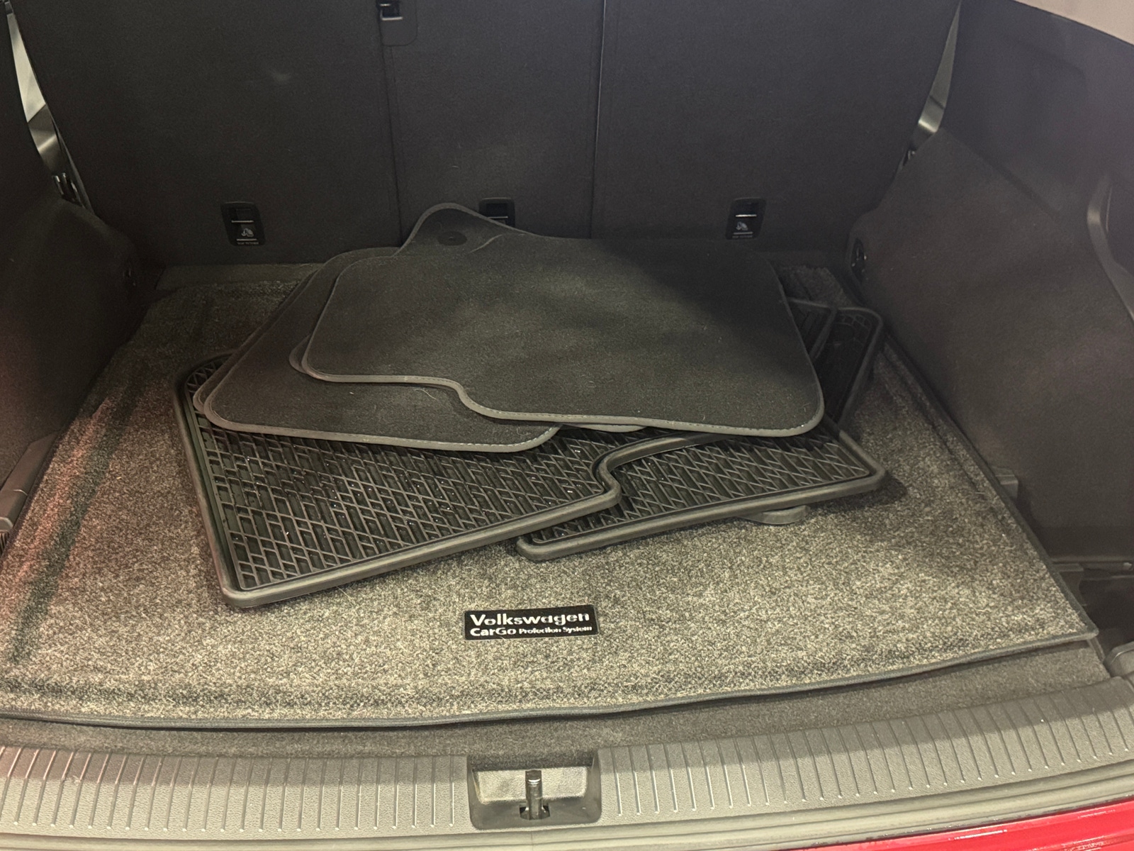 Thumbnail: 2019 Volkswagen Tiguan - 6