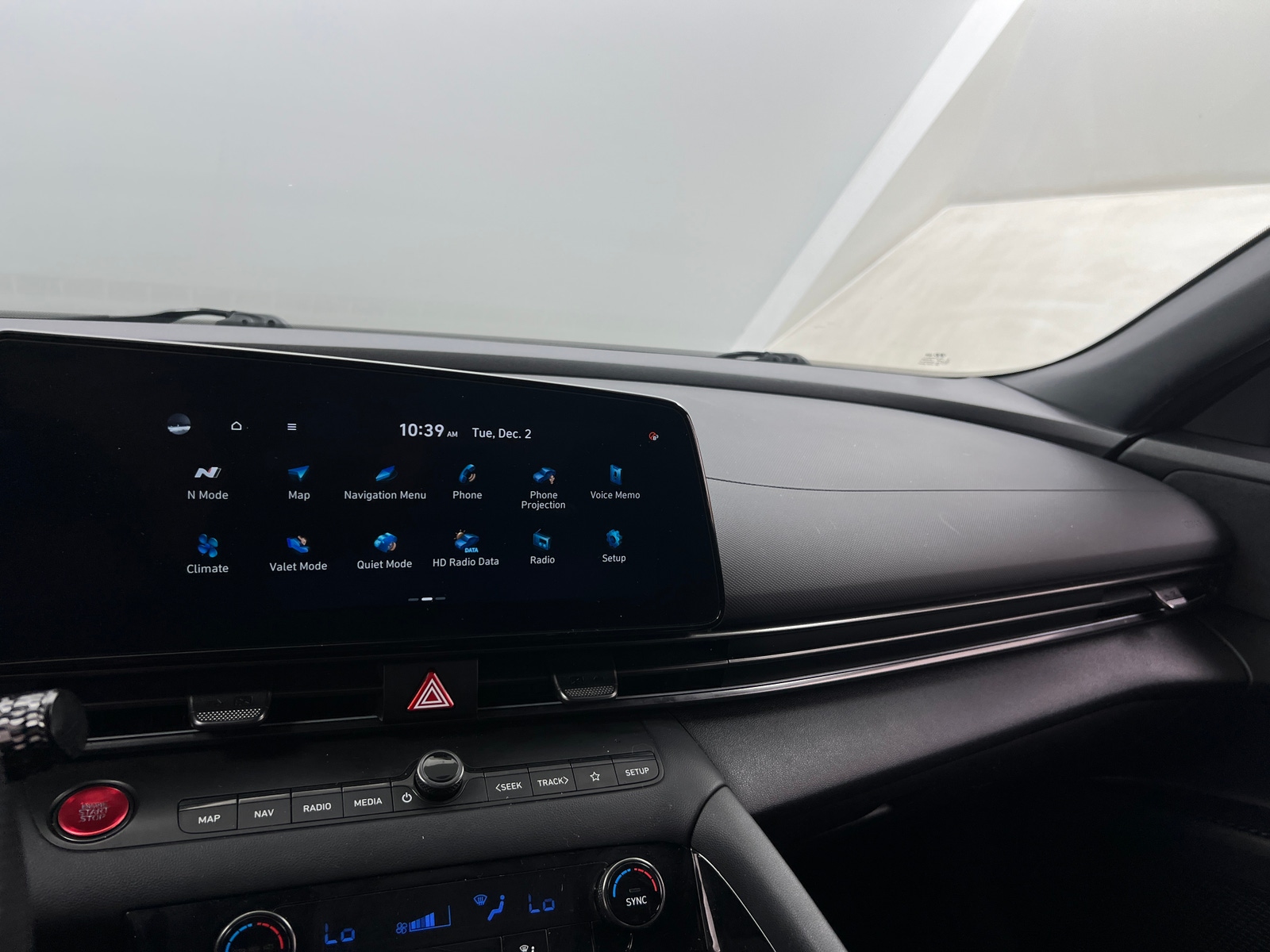 Thumbnail: 2023 Hyundai Elantra - 3