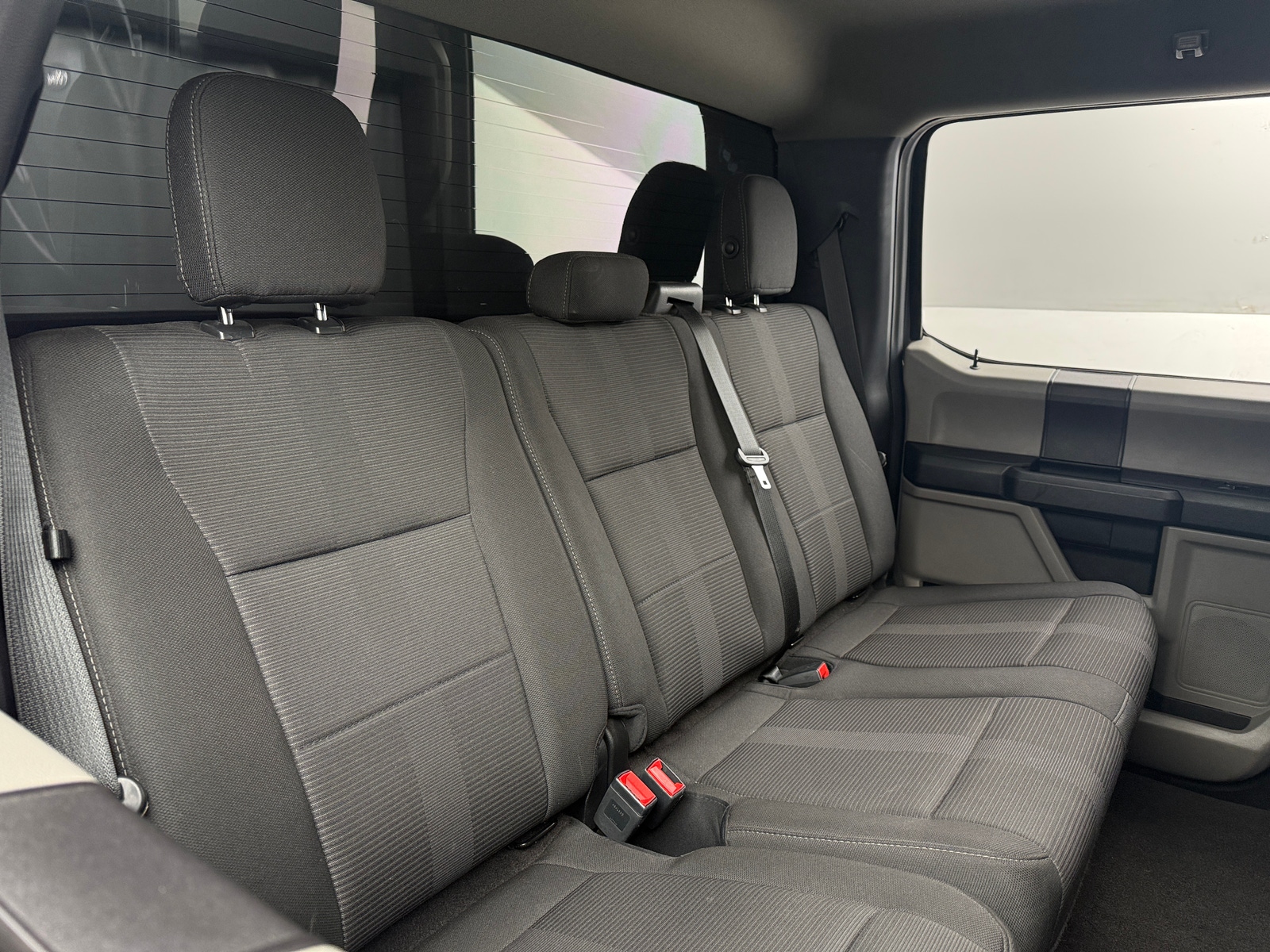 Thumbnail: 2019 Ford Econoline - 6