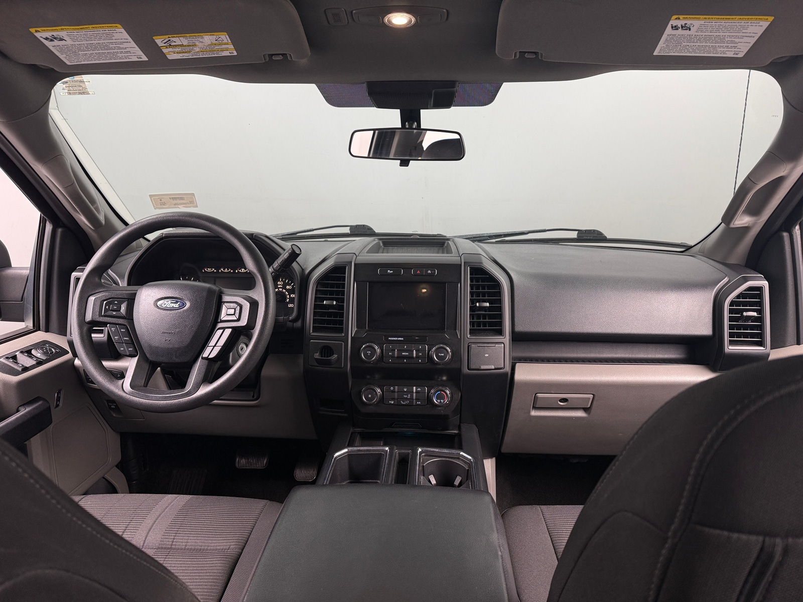 Thumbnail: 2019 Ford Econoline - 3