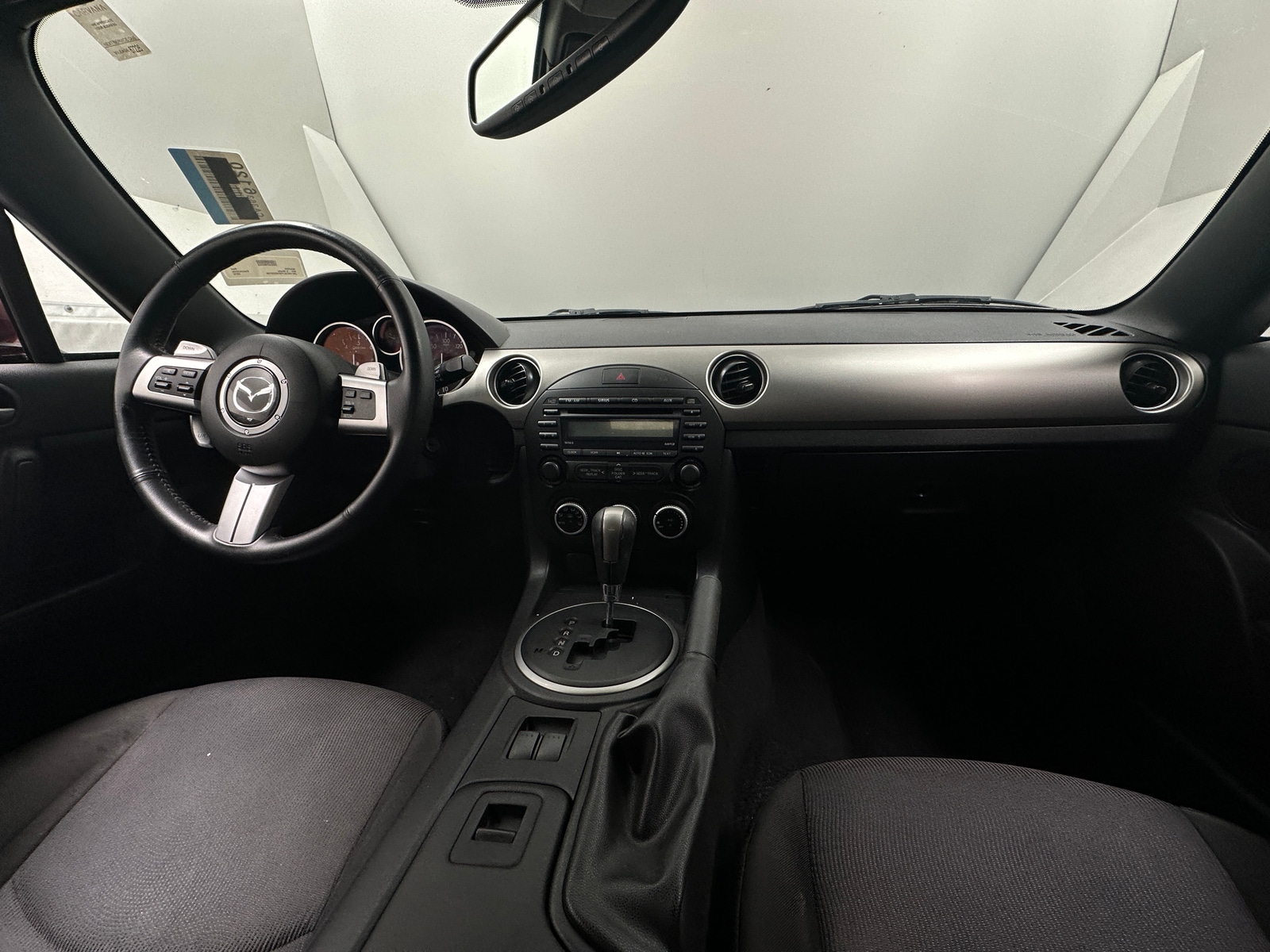 Thumbnail: 2012 Mazda MX-5 Miata - 3