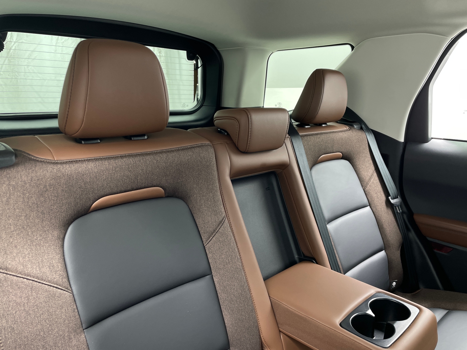 Thumbnail: 2025 Ford Bronco Sport - 5