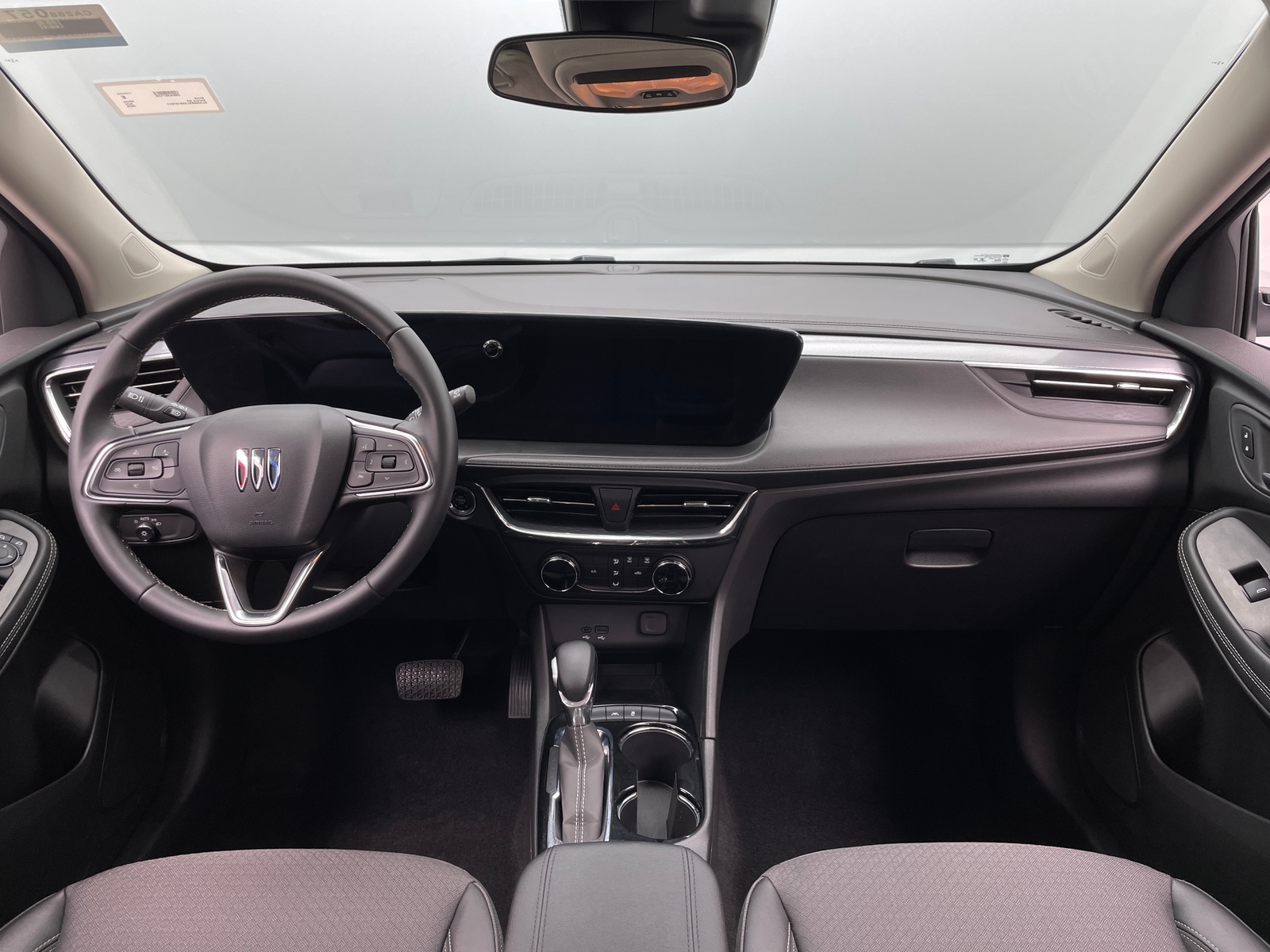 Thumbnail: 2025 Buick Encore GX - 3