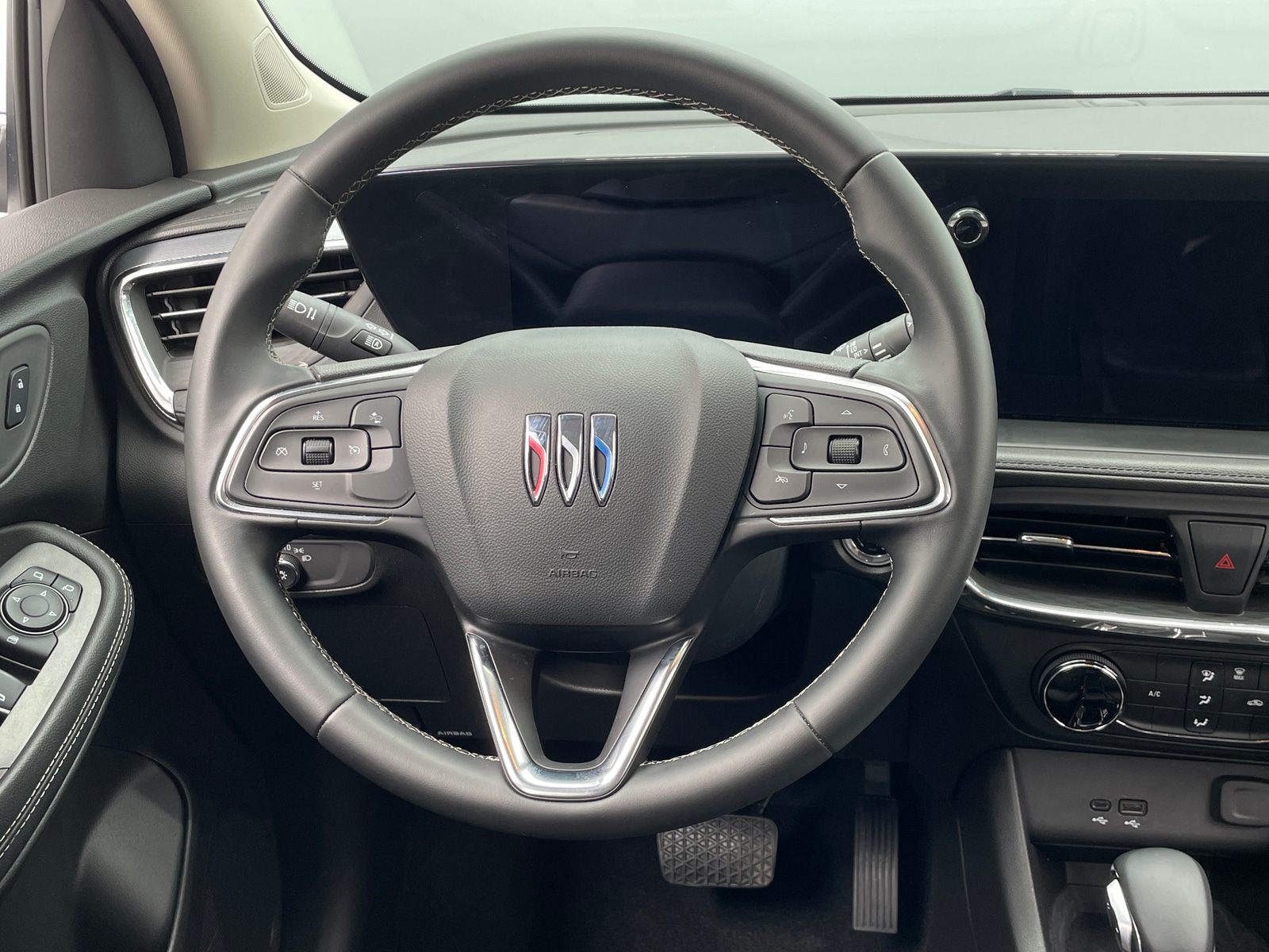 Thumbnail: 2025 Buick Encore GX - 5